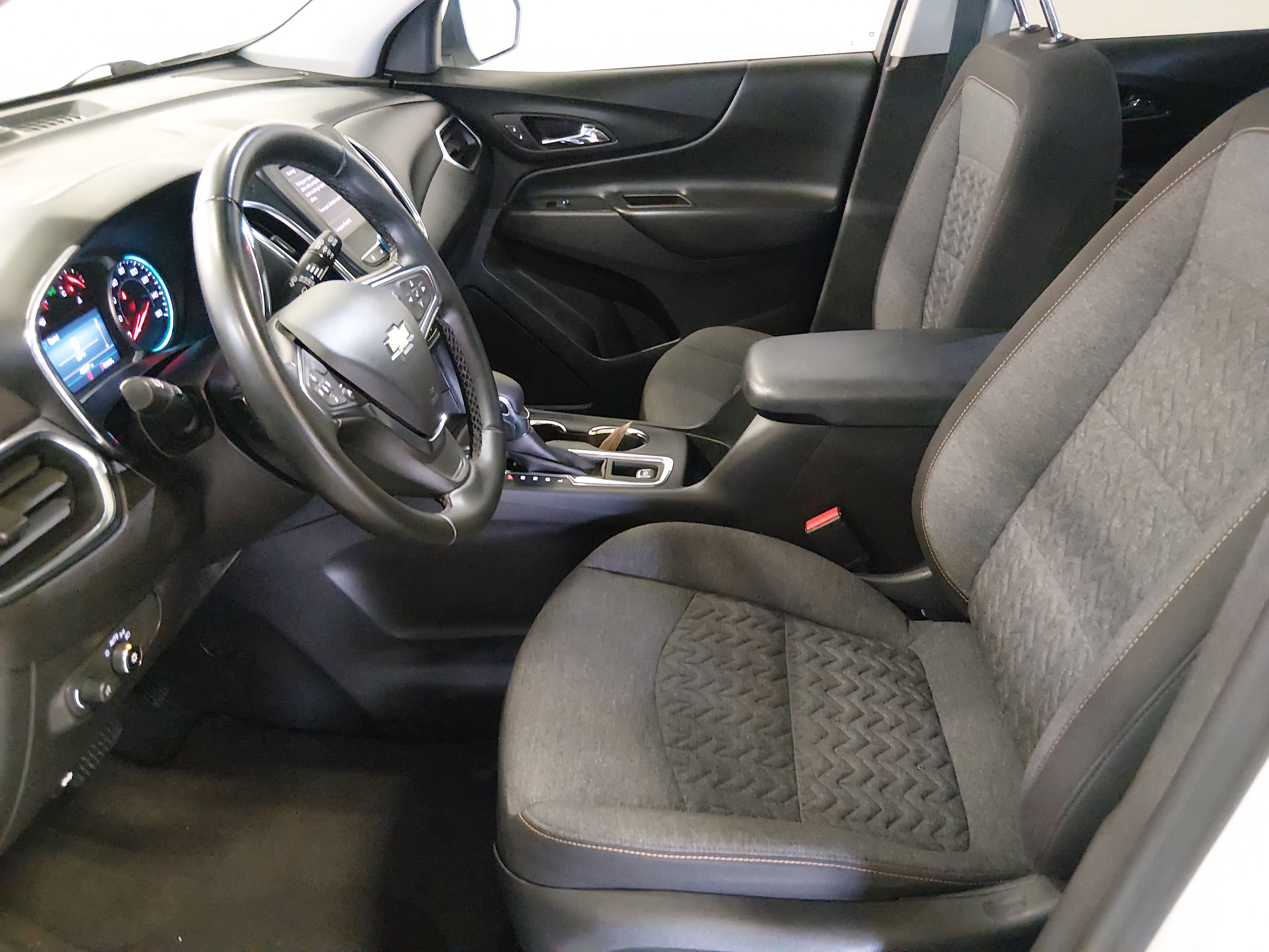 2024 Chevrolet Equinox LT - Photo 19