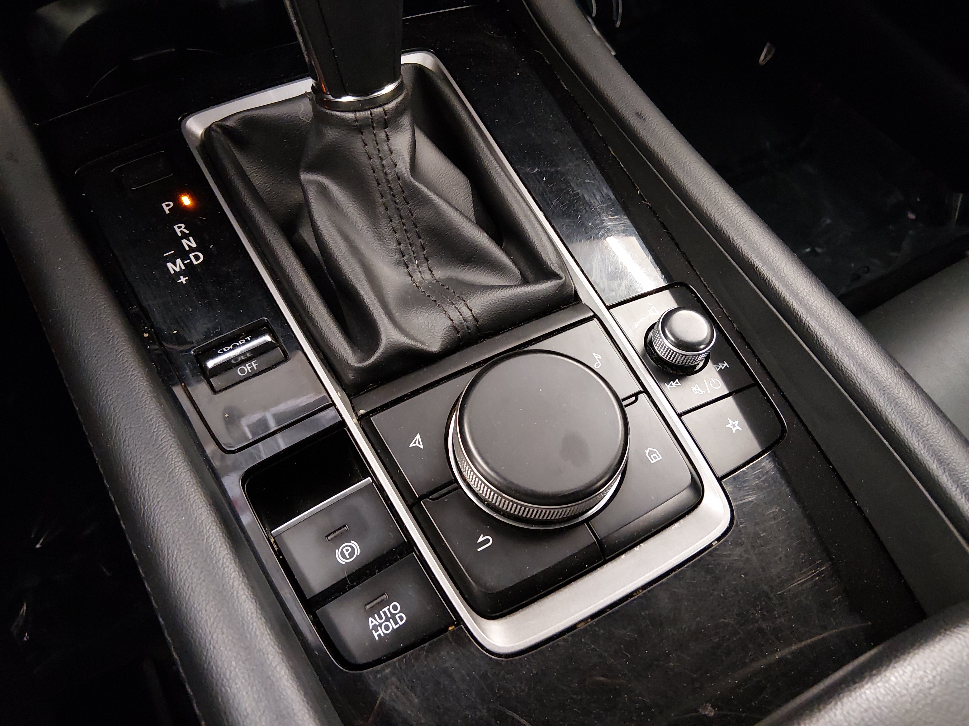 2024 Mazda Mazda3 Select Sport - Photo 18