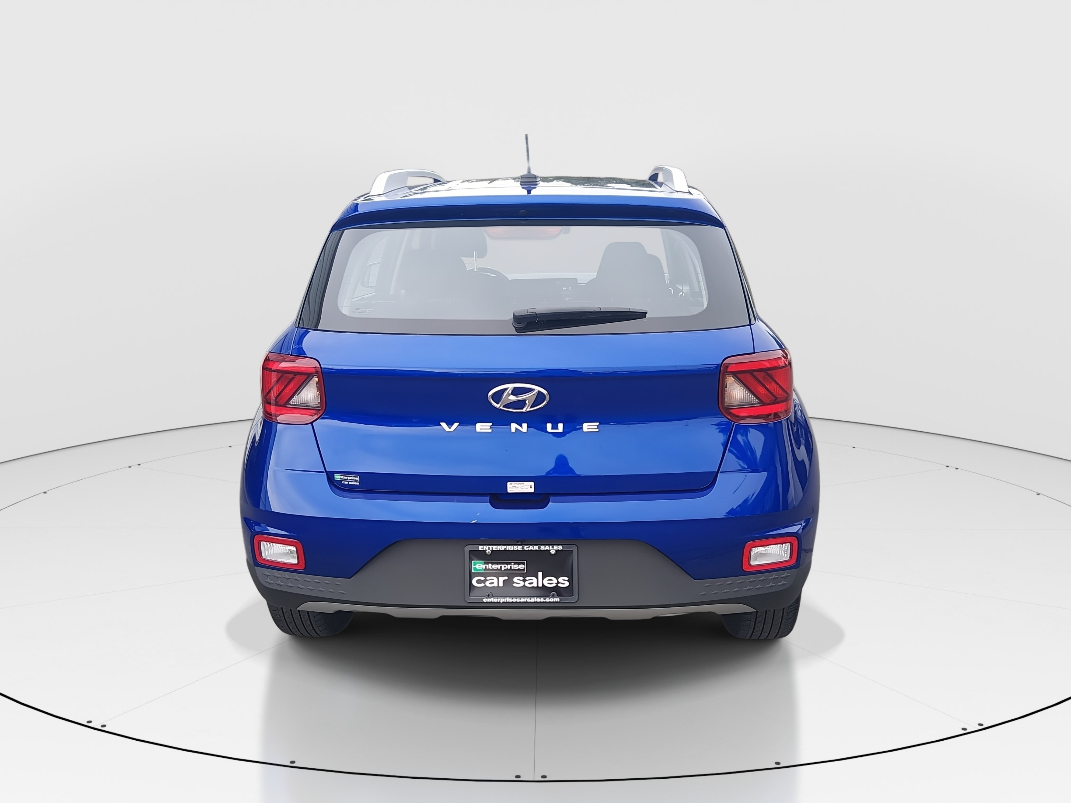 2025 Hyundai Venue SEL - Photo 6