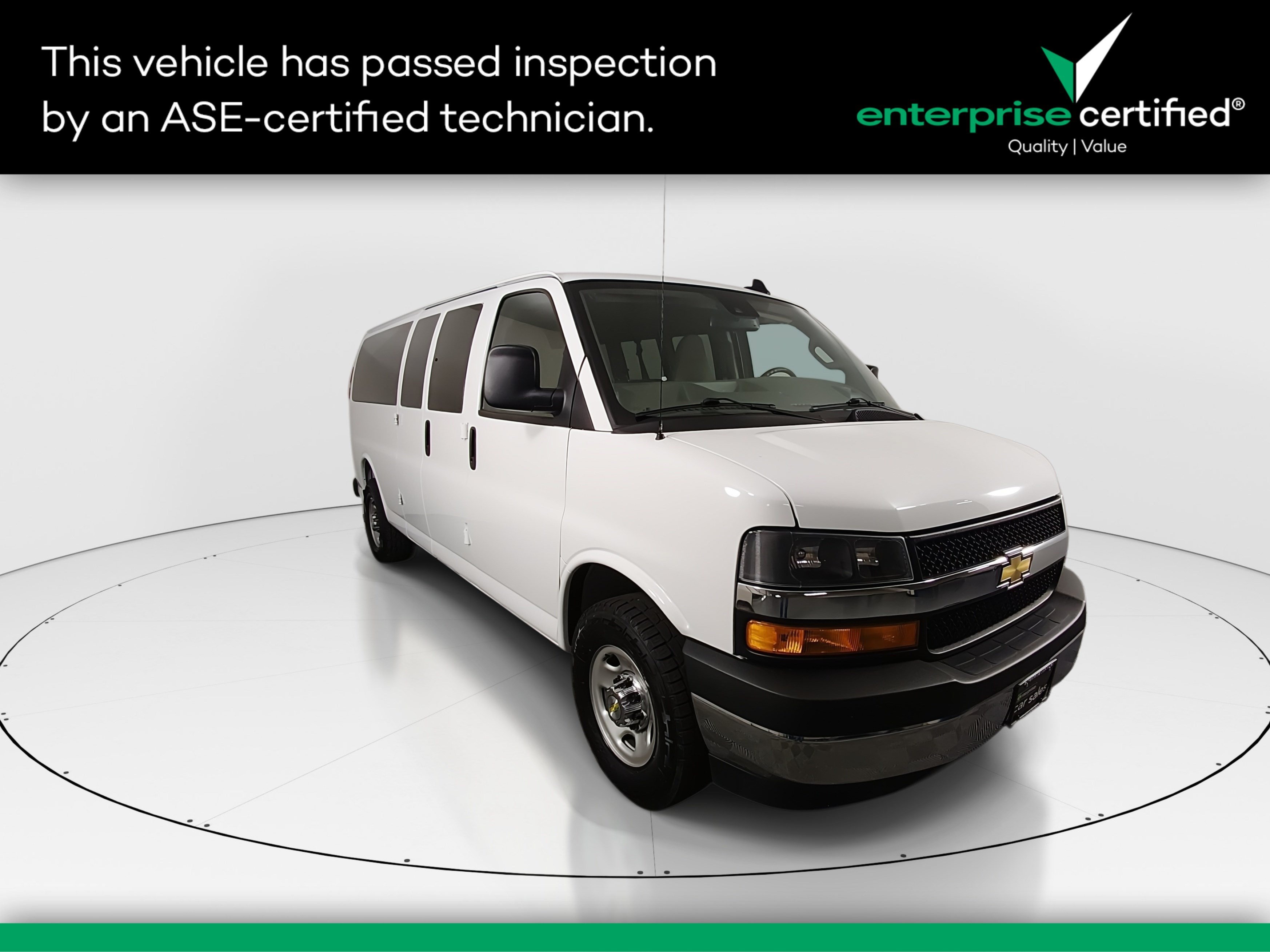 2025 Chevrolet Express Passenger LT