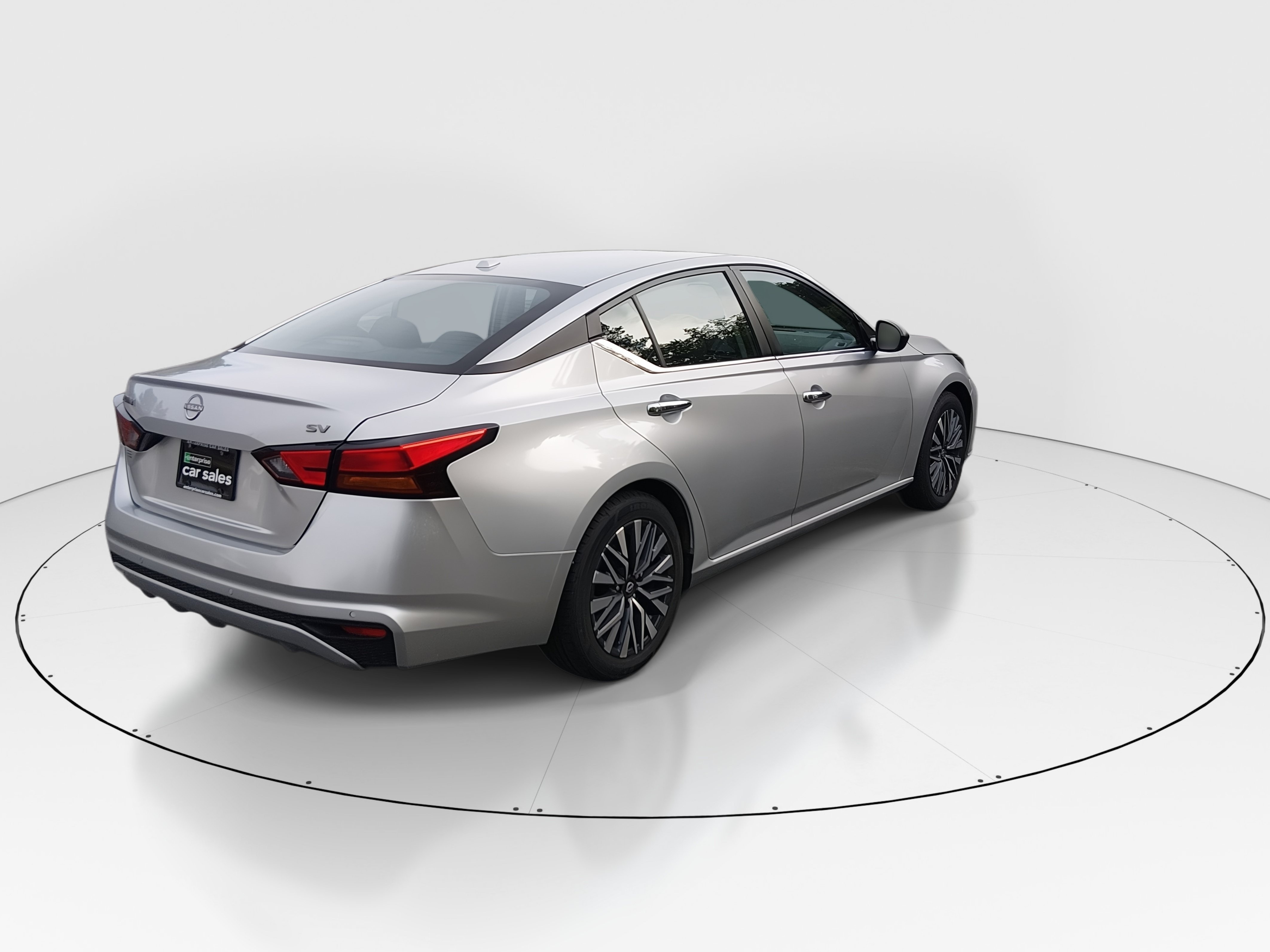 2024 Nissan Altima SV - Photo 7