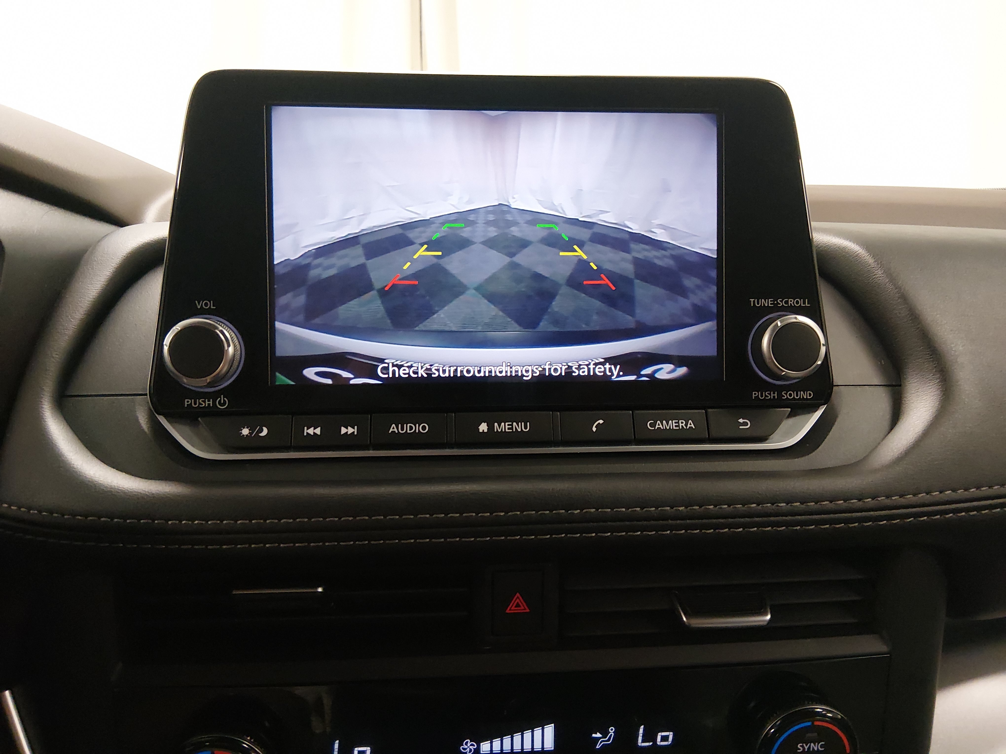 2023 Nissan Rogue SV - Photo 16