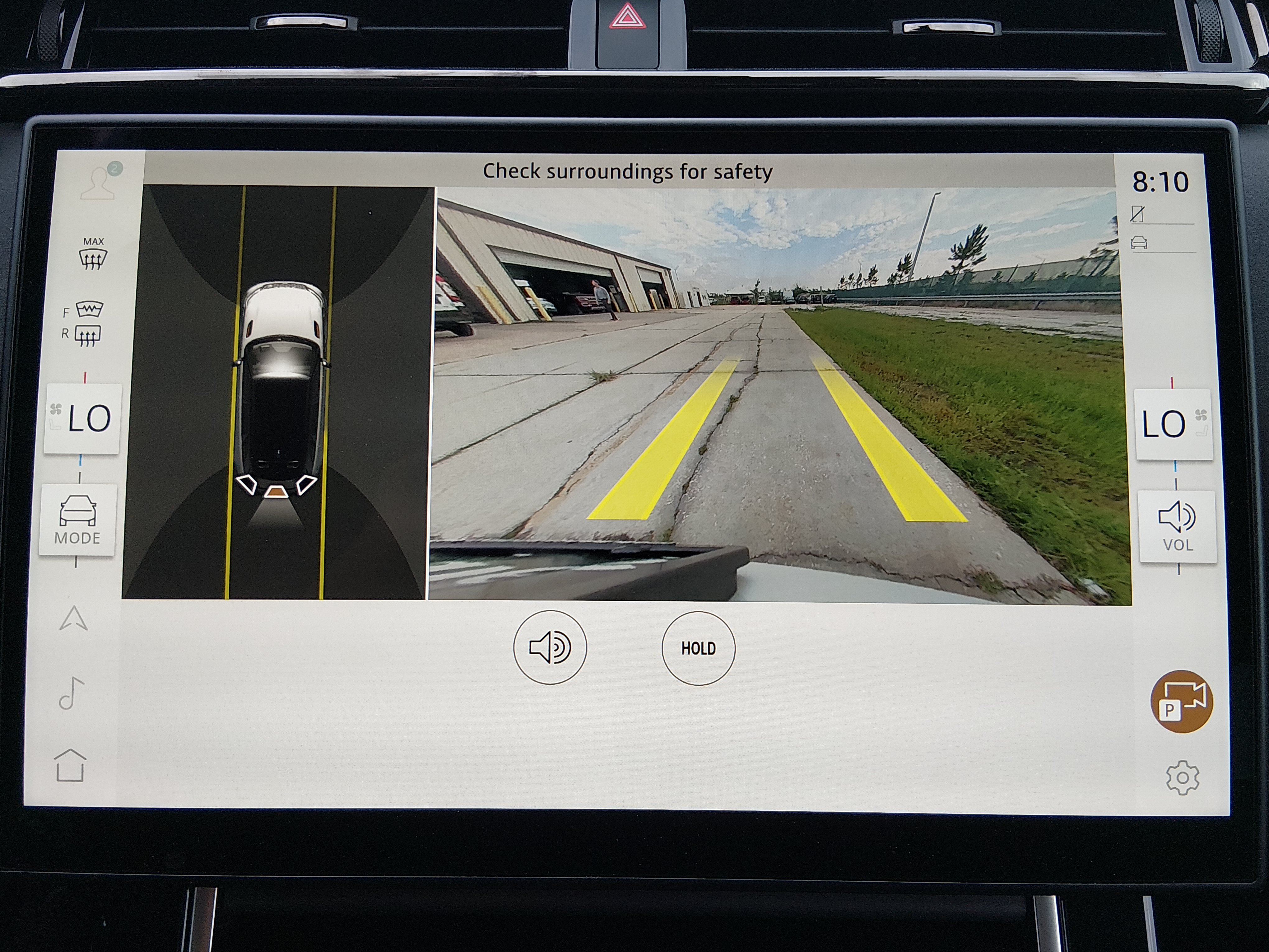 2025 Land Rover Range Rover Velar Dynamic SE - Photo 16