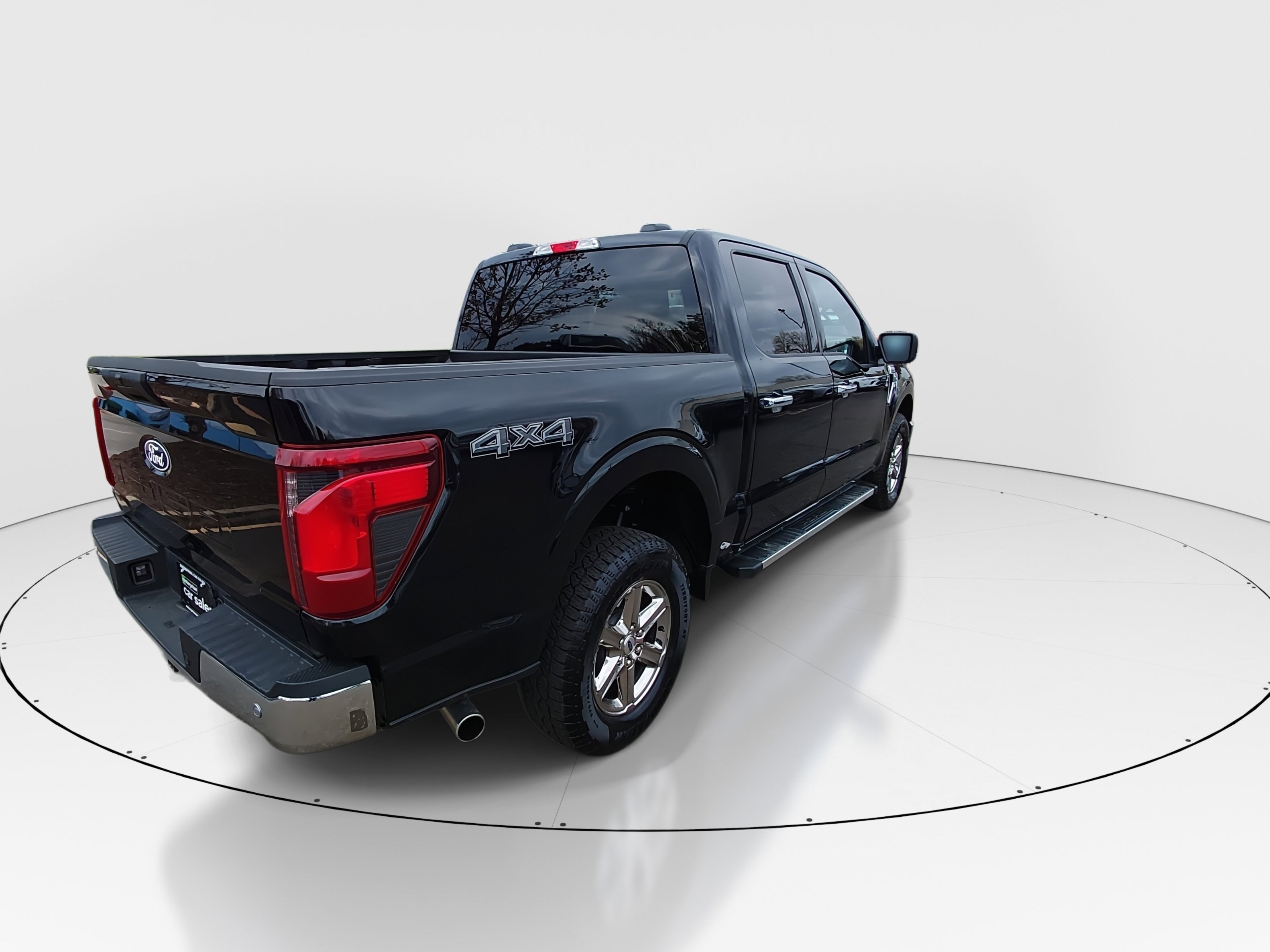 2025 Ford F-150 XLT - Photo 7