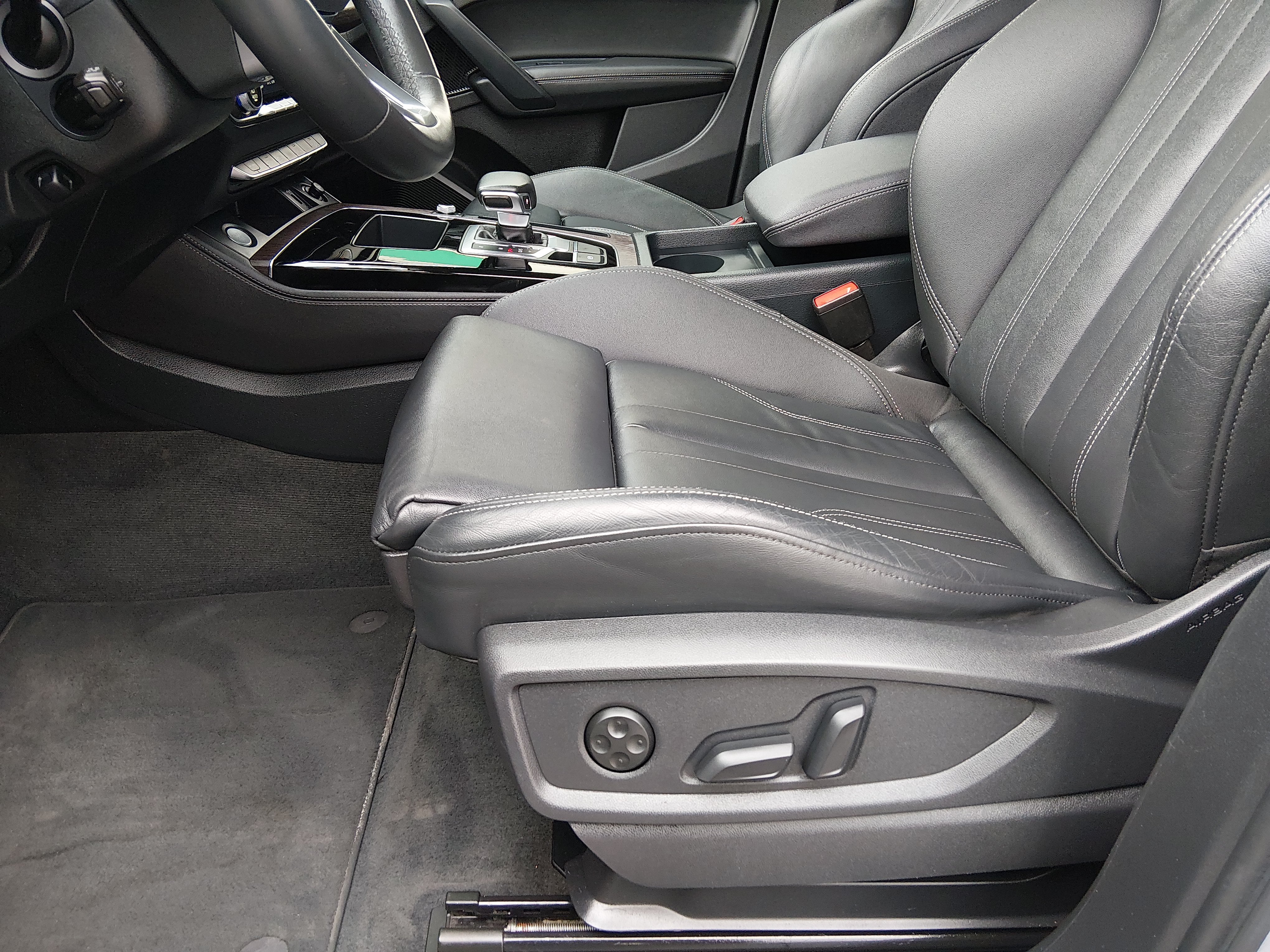 2024 Audi Q5 Premium Plus - Photo 18