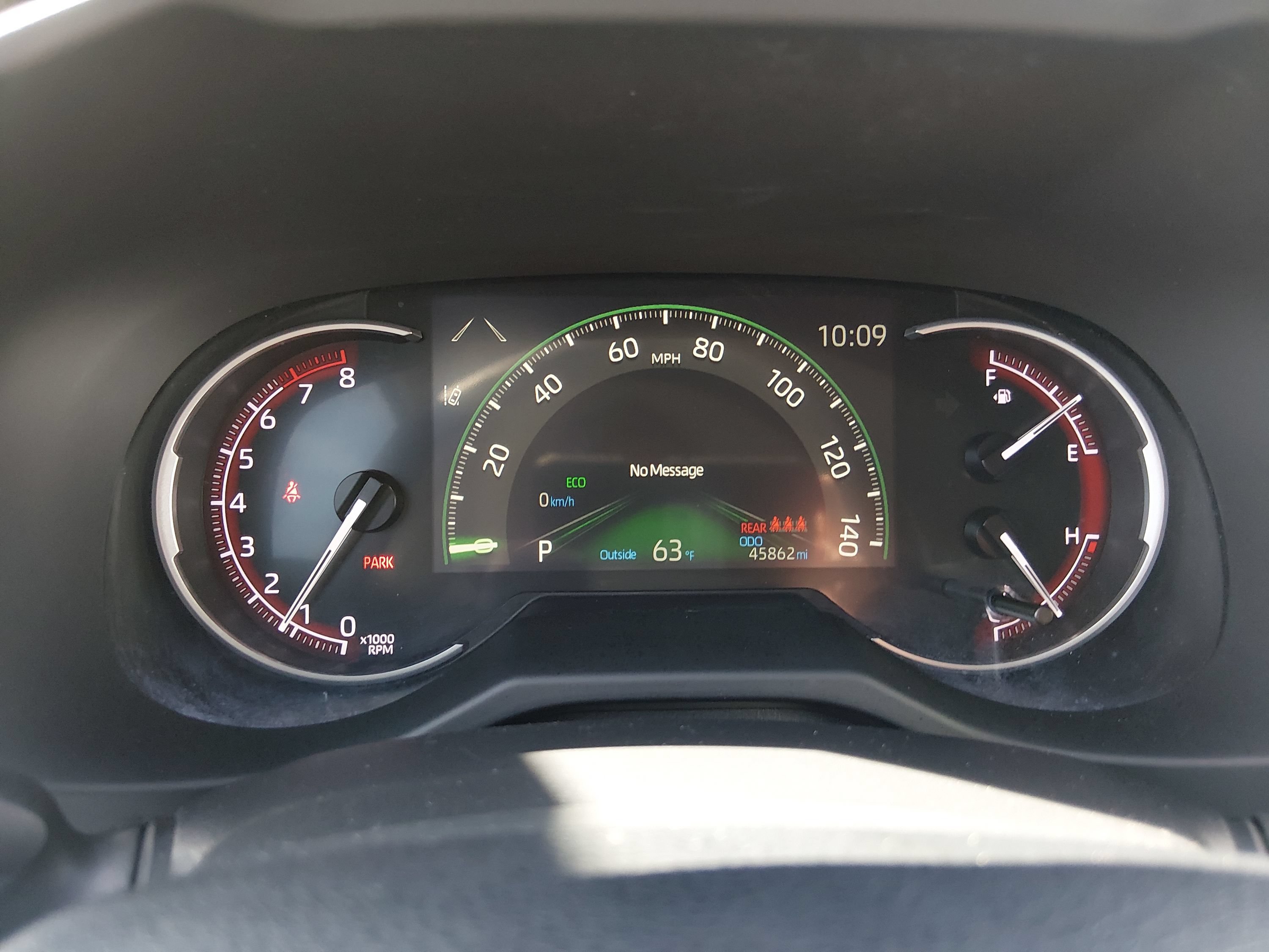 2024 Toyota RAV4 XLE - Photo 14