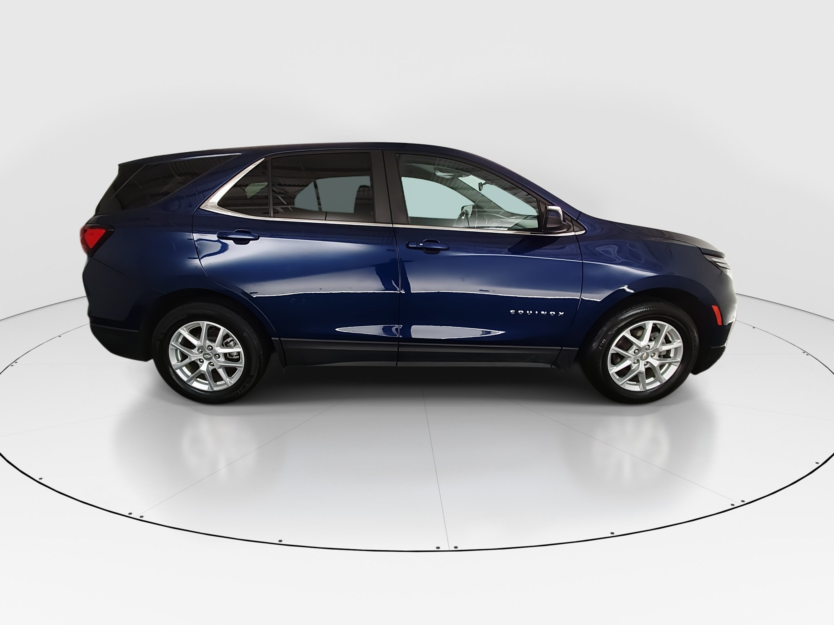 2023 Chevrolet Equinox LT - Photo 8