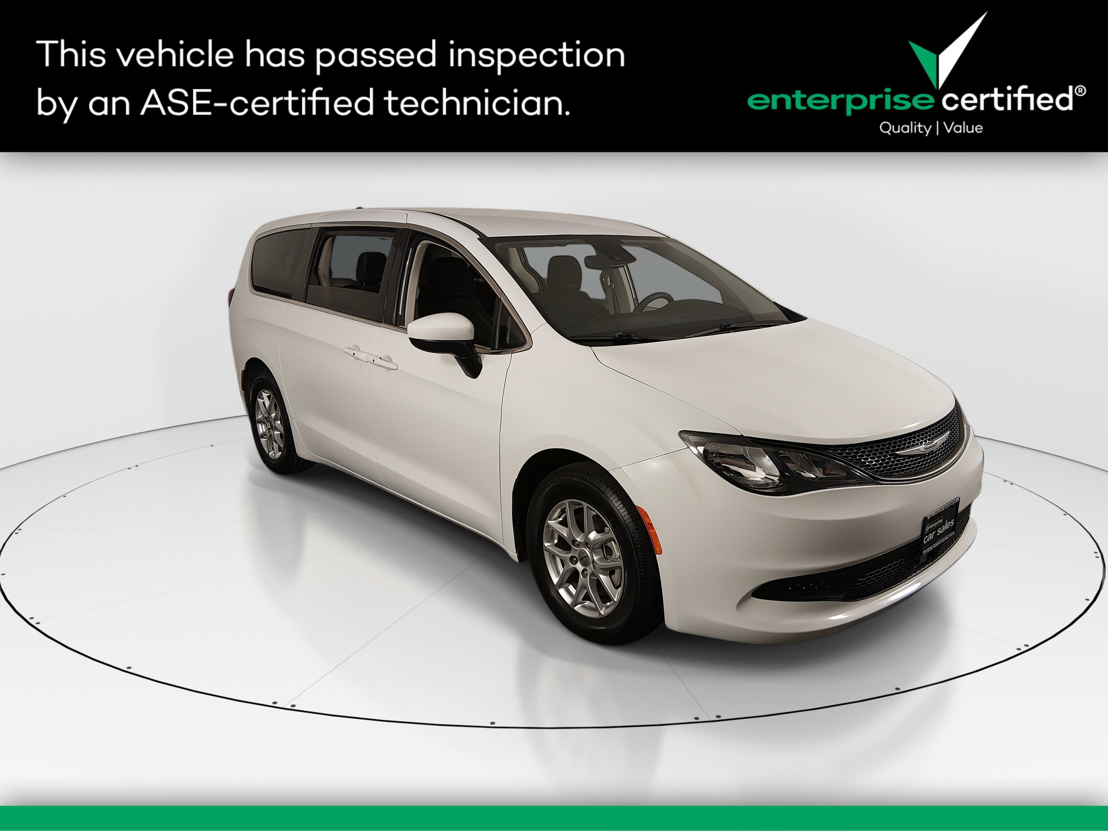 2023 Chrysler Voyager