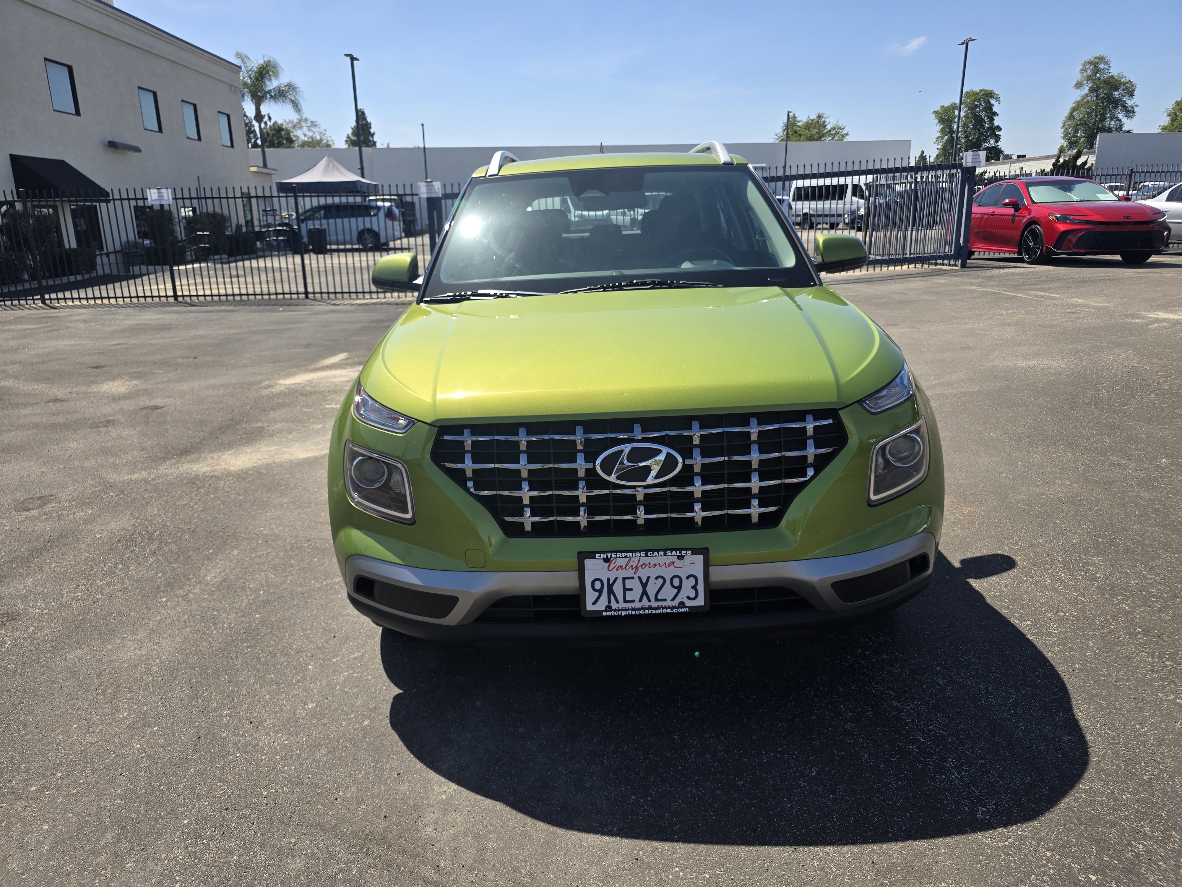 2024 Hyundai Venue SEL - Photo 2