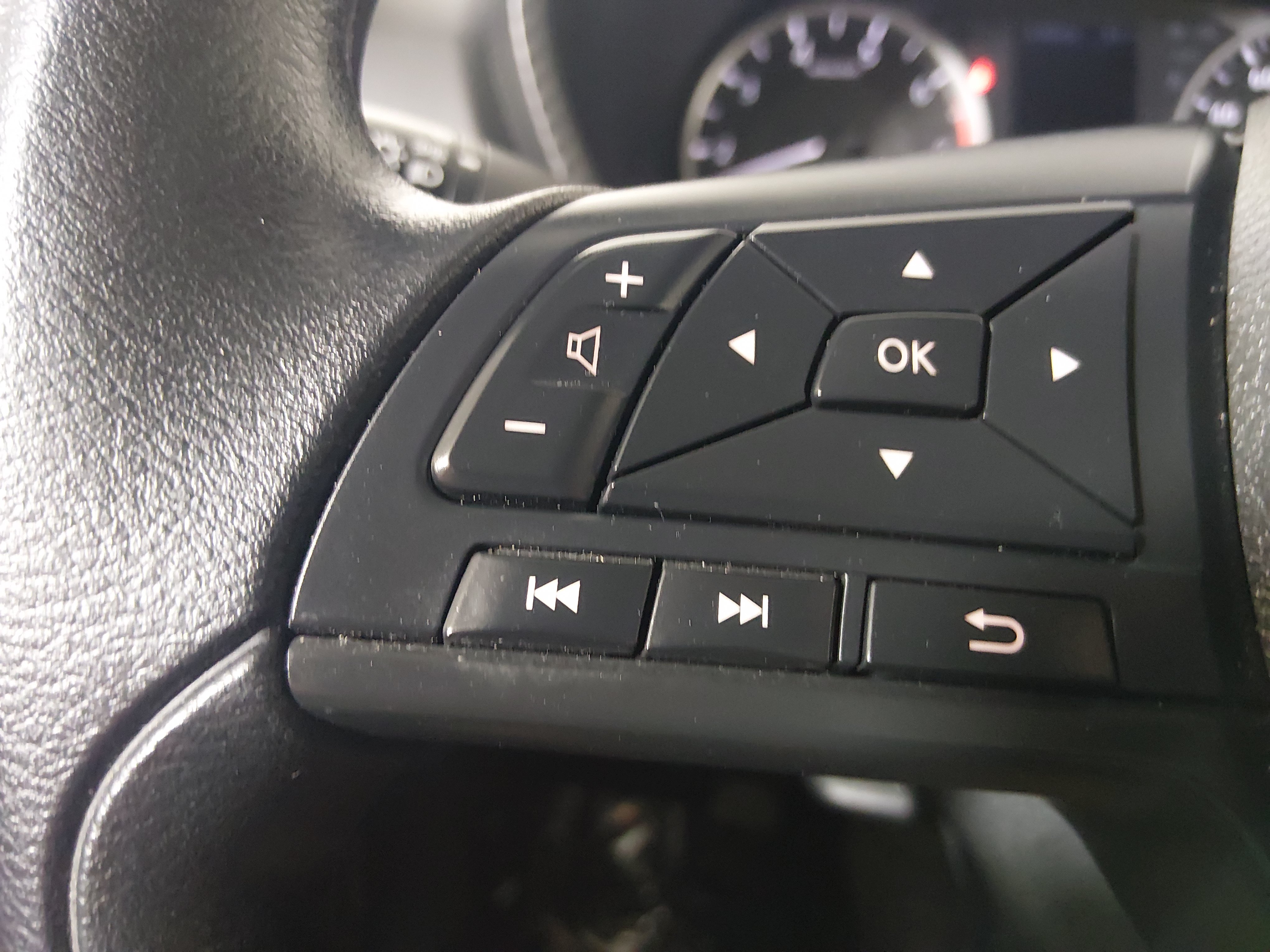 2025 Nissan Sentra S - Photo 19