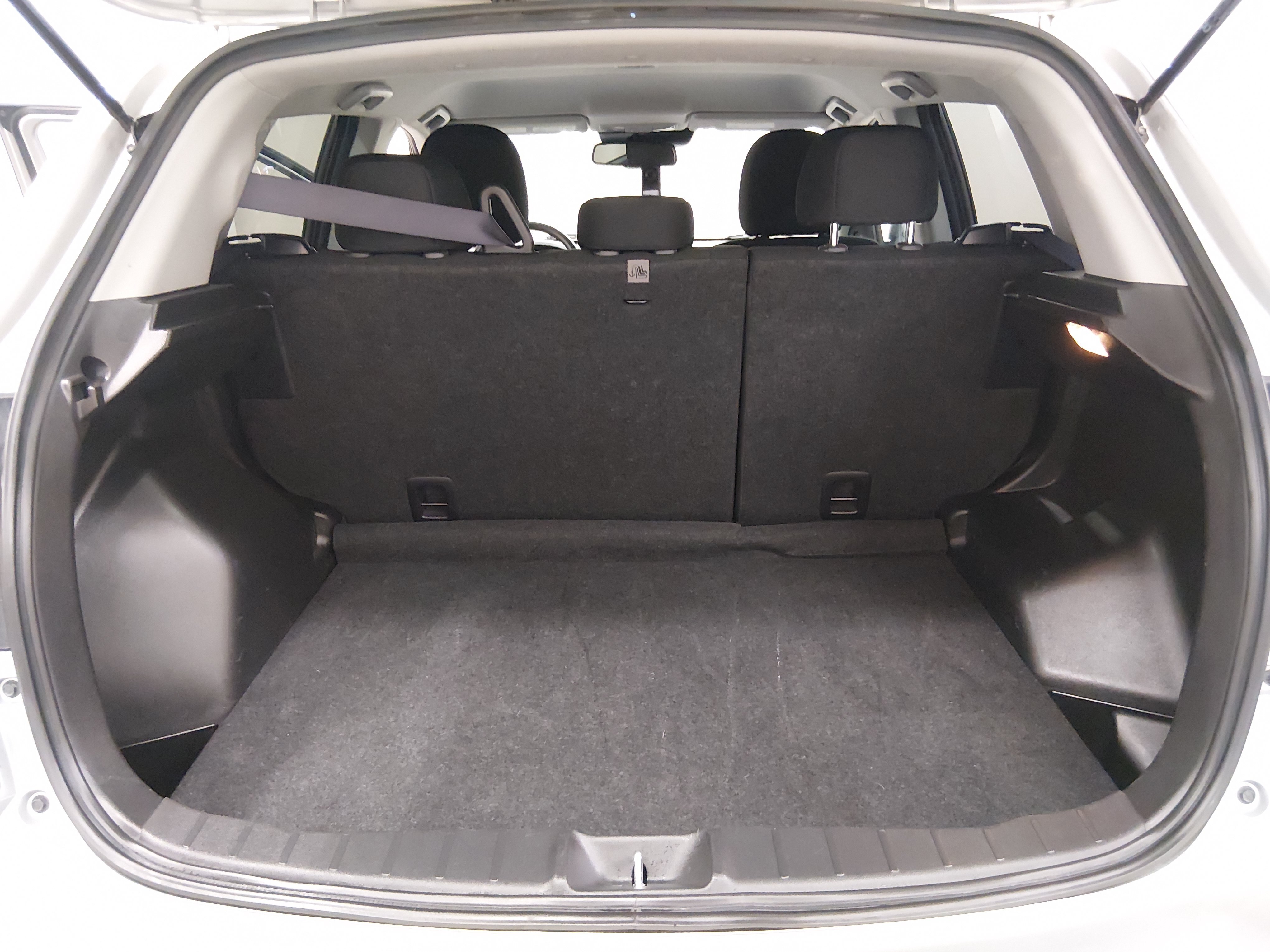 2025 Mitsubishi Outlander Sport ES - Photo 11