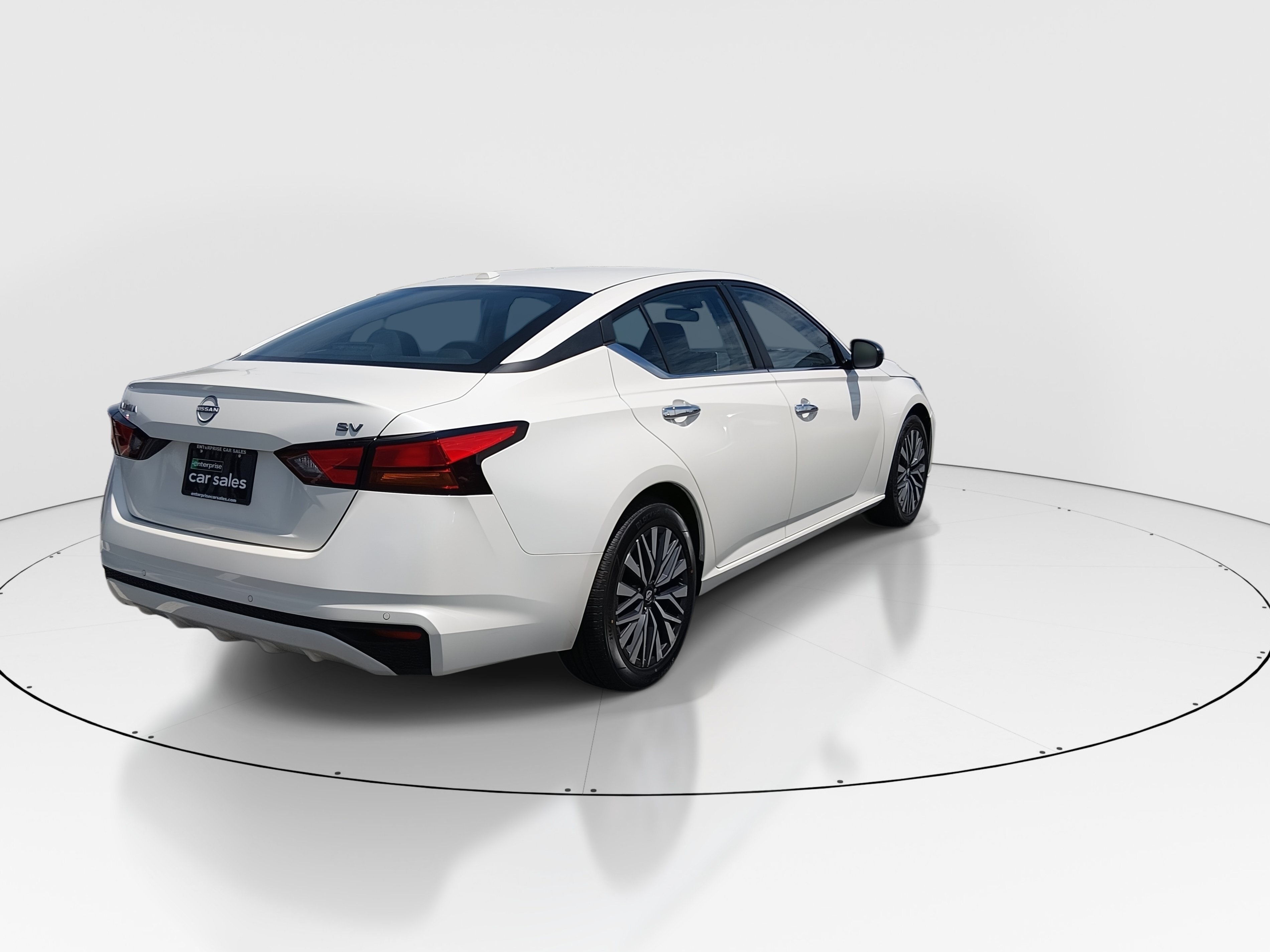 2024 Nissan Altima SV - Photo 7
