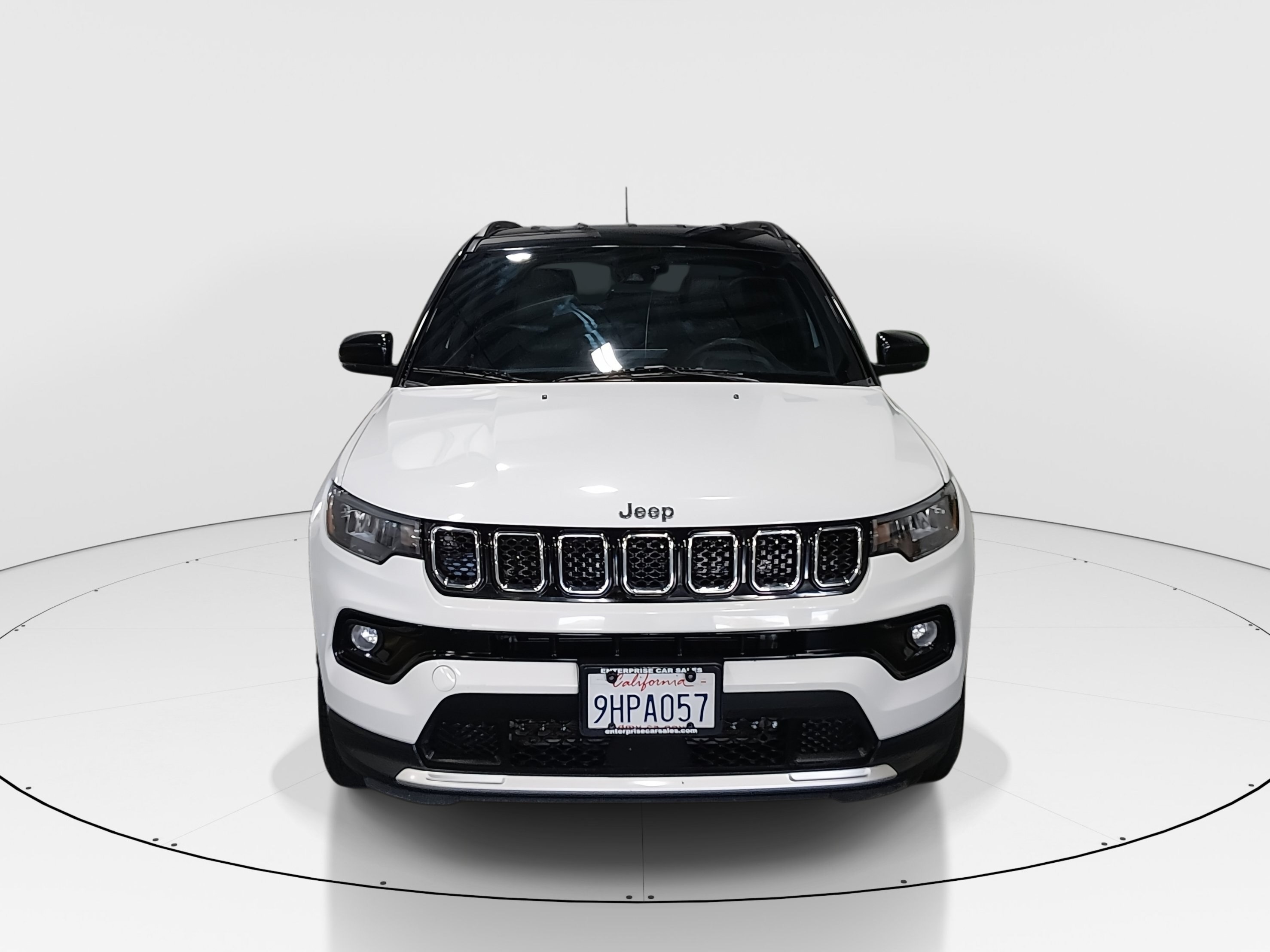2023 Jeep Compass Limited - Photo 2