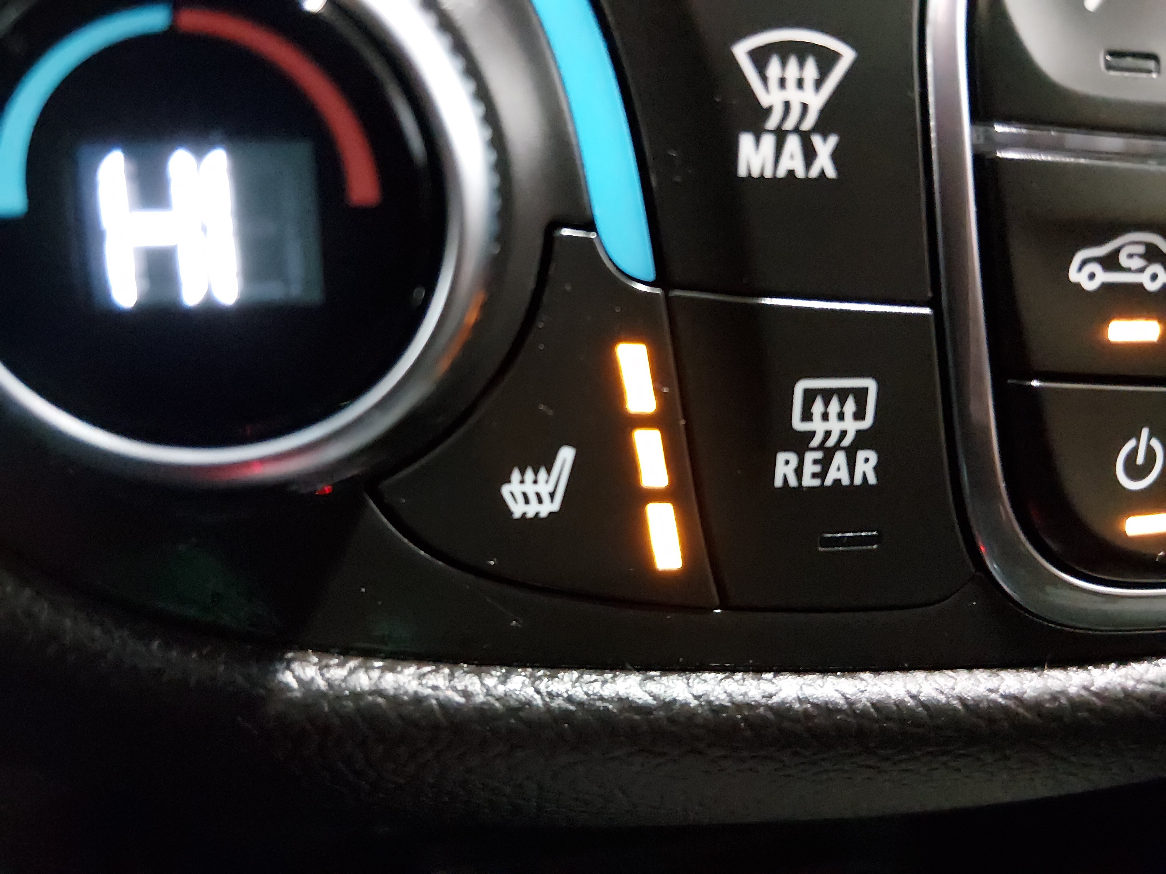 2024 Chevrolet Equinox LT - Photo 20