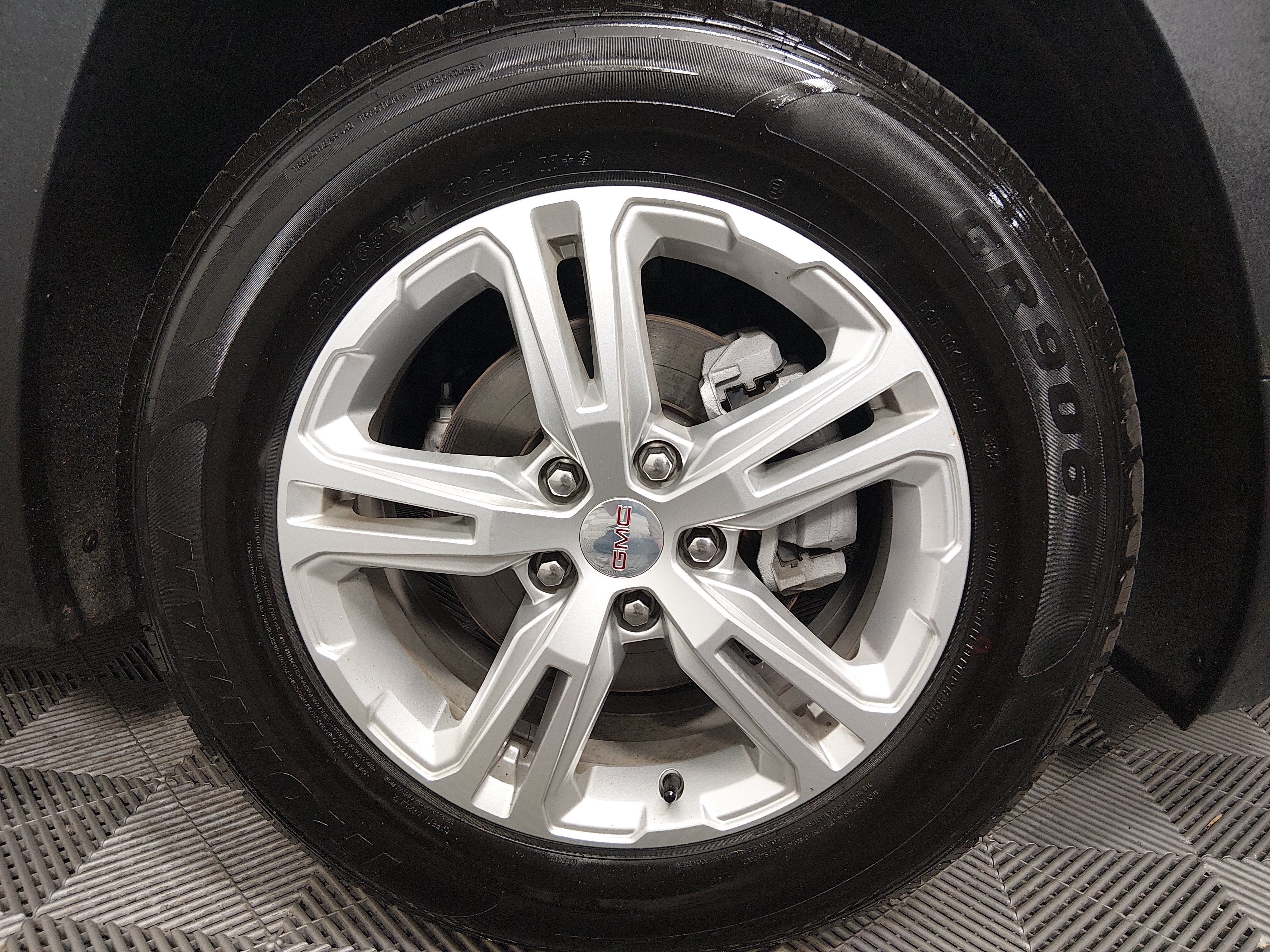2024 GMC Terrain SLE - Photo 10