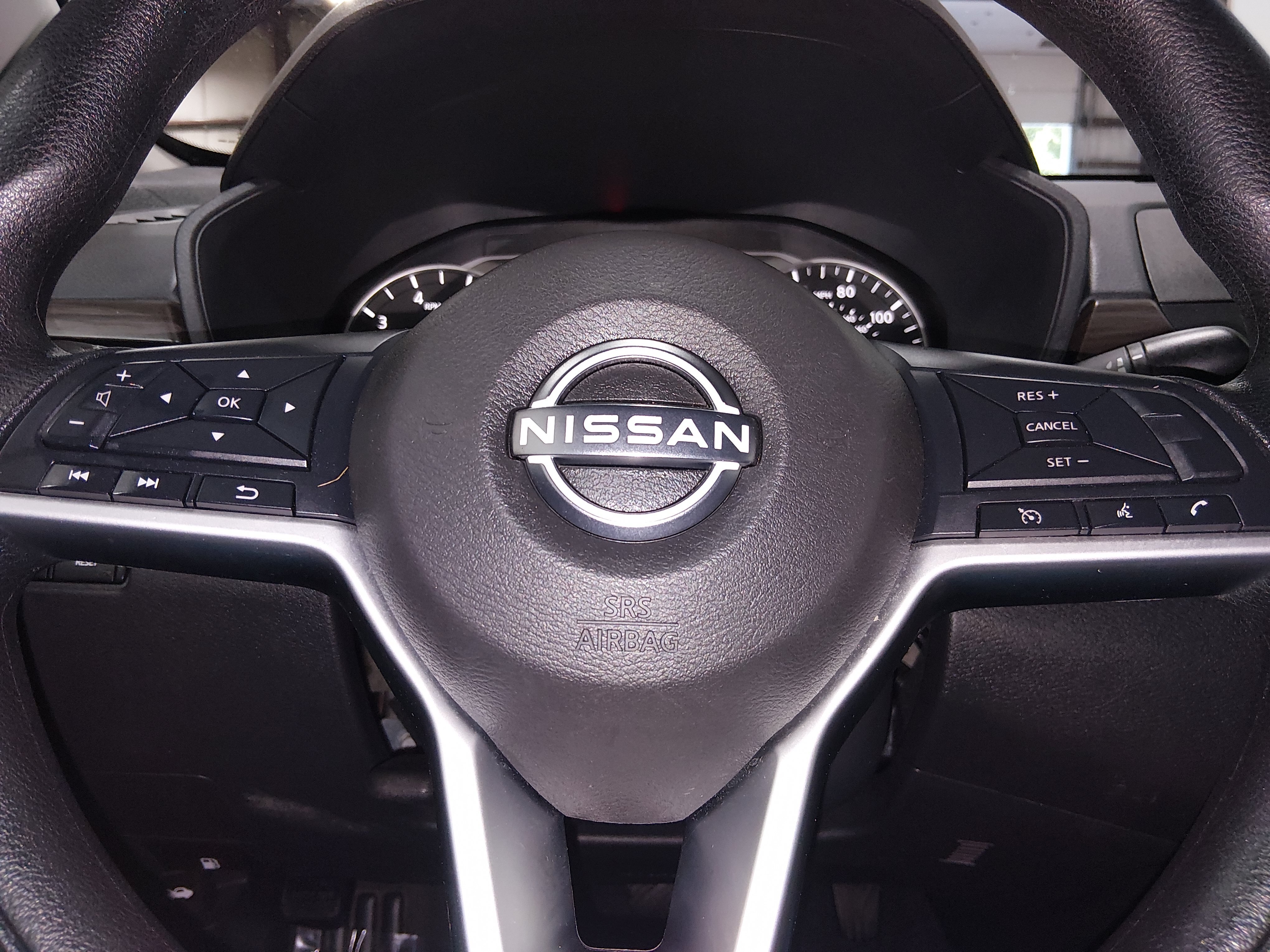 2024 Nissan Altima SV - Photo 12