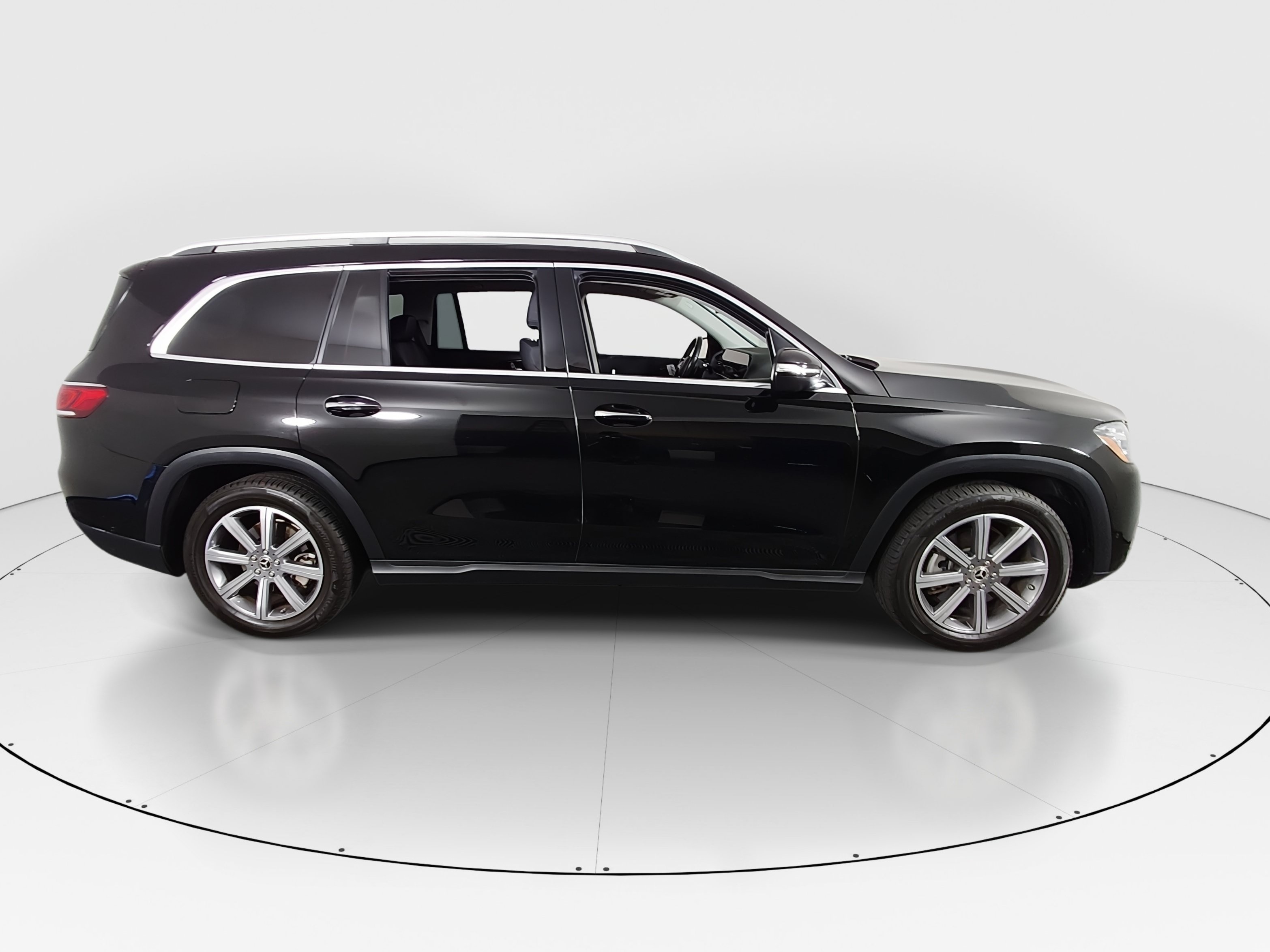 2023 Mercedes-Benz GLS GLS450 - Photo 8