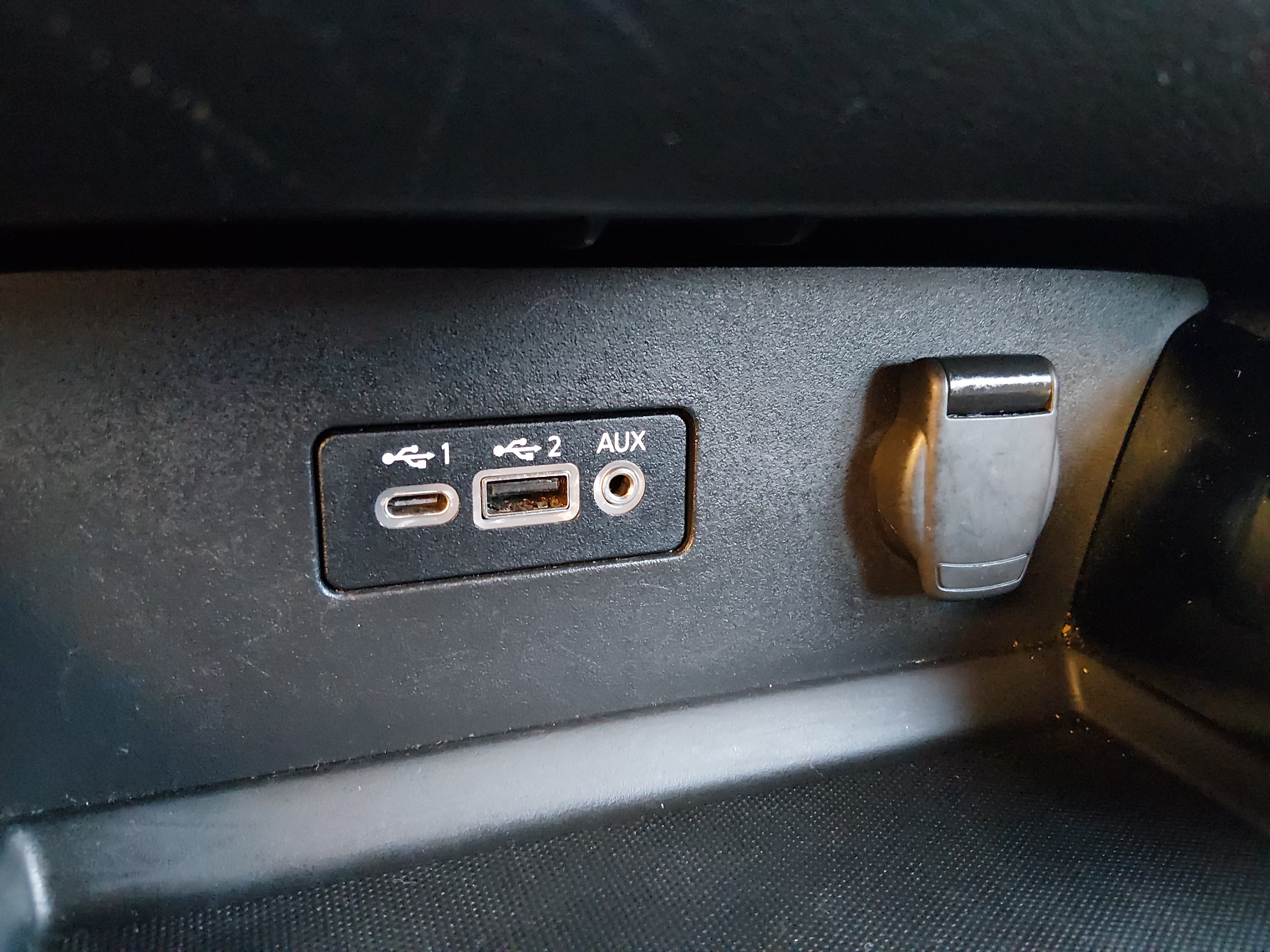 2024 Nissan Altima SR - Photo 20