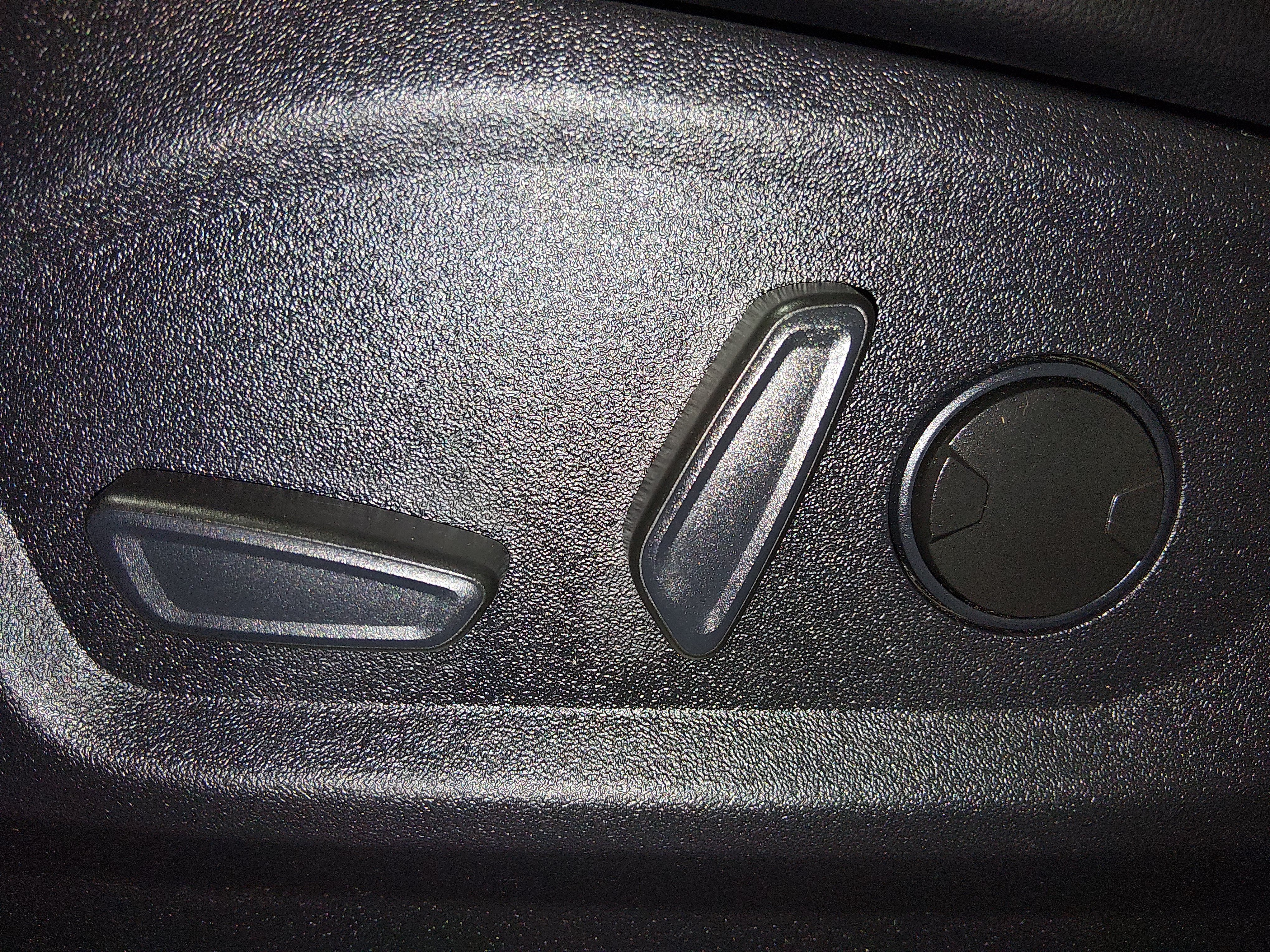 2024 Ford Edge SEL - Photo 20