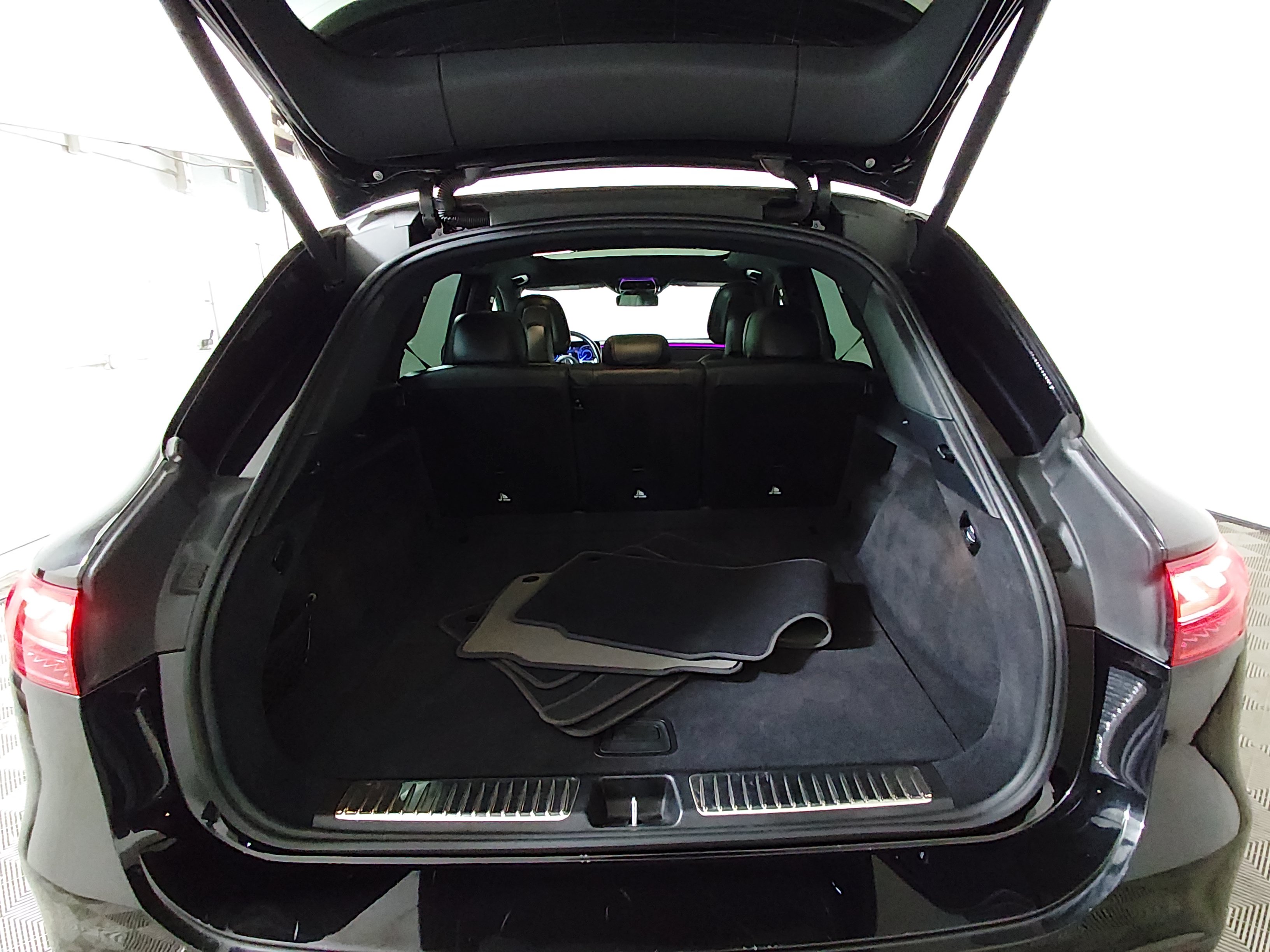 2023 Mercedes-Benz EQS SUV Base - Photo 11