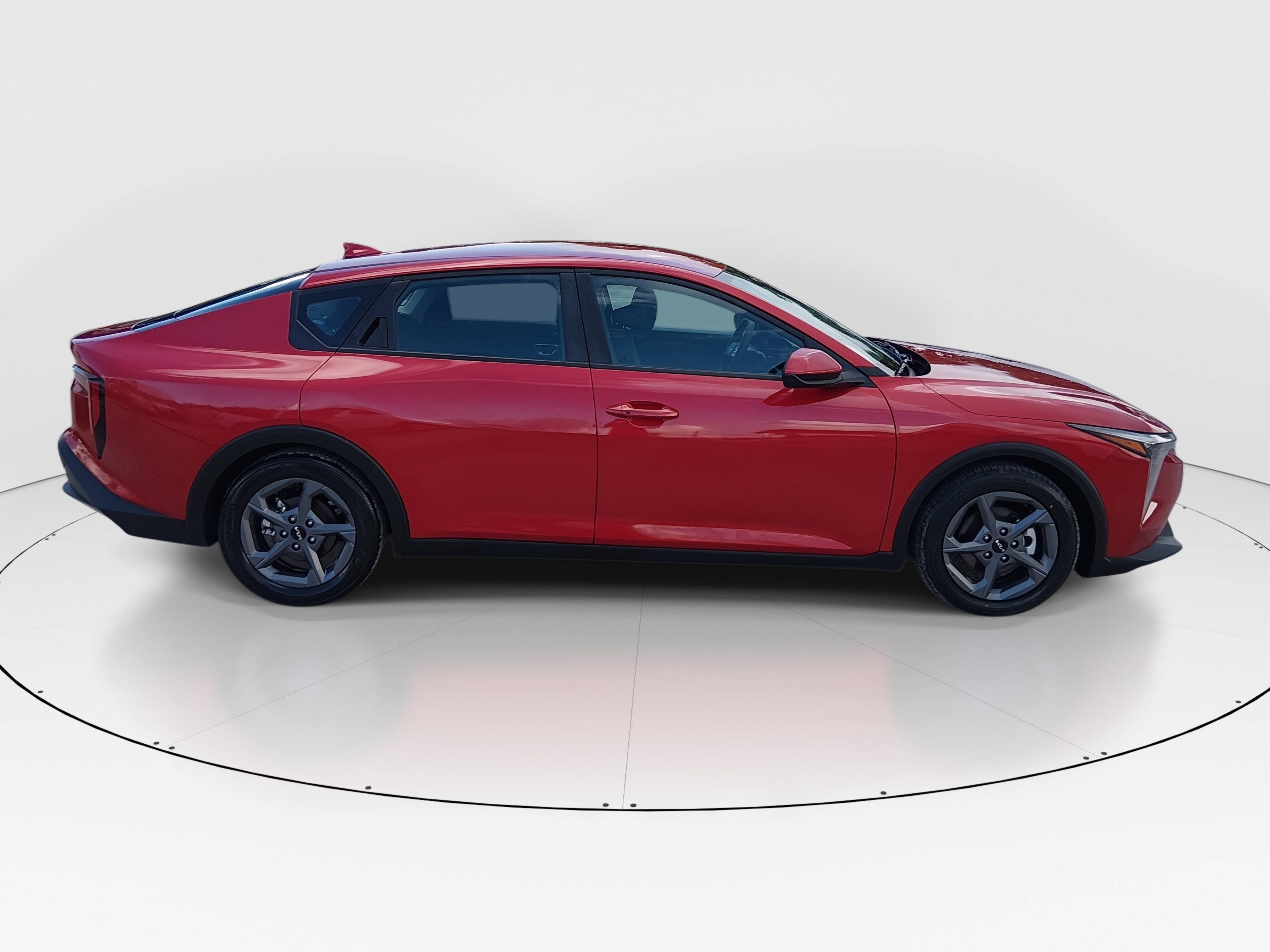 2025 Kia K4 LXS - Photo 8