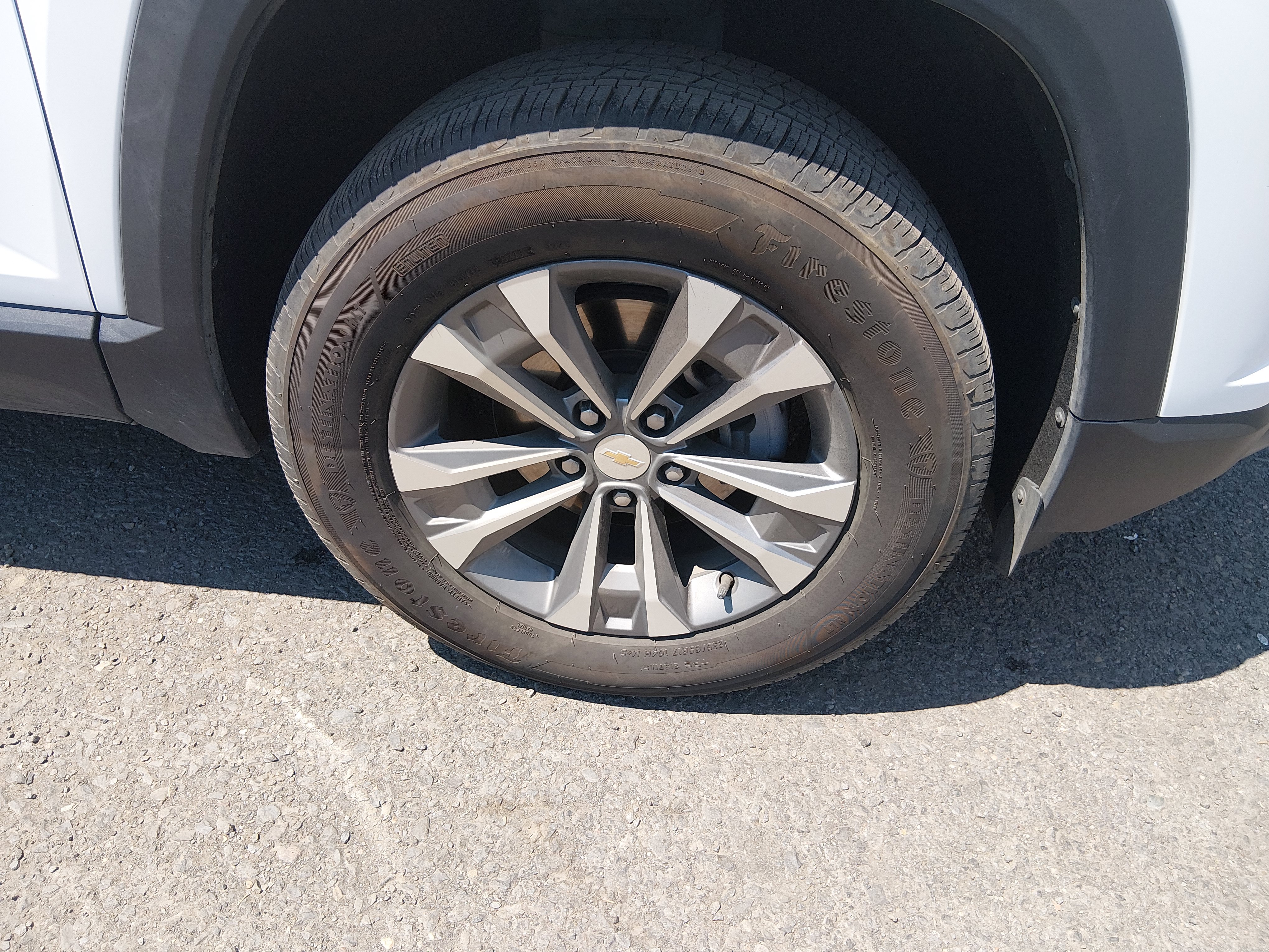 2026 Chevrolet Equinox LT - Photo 10