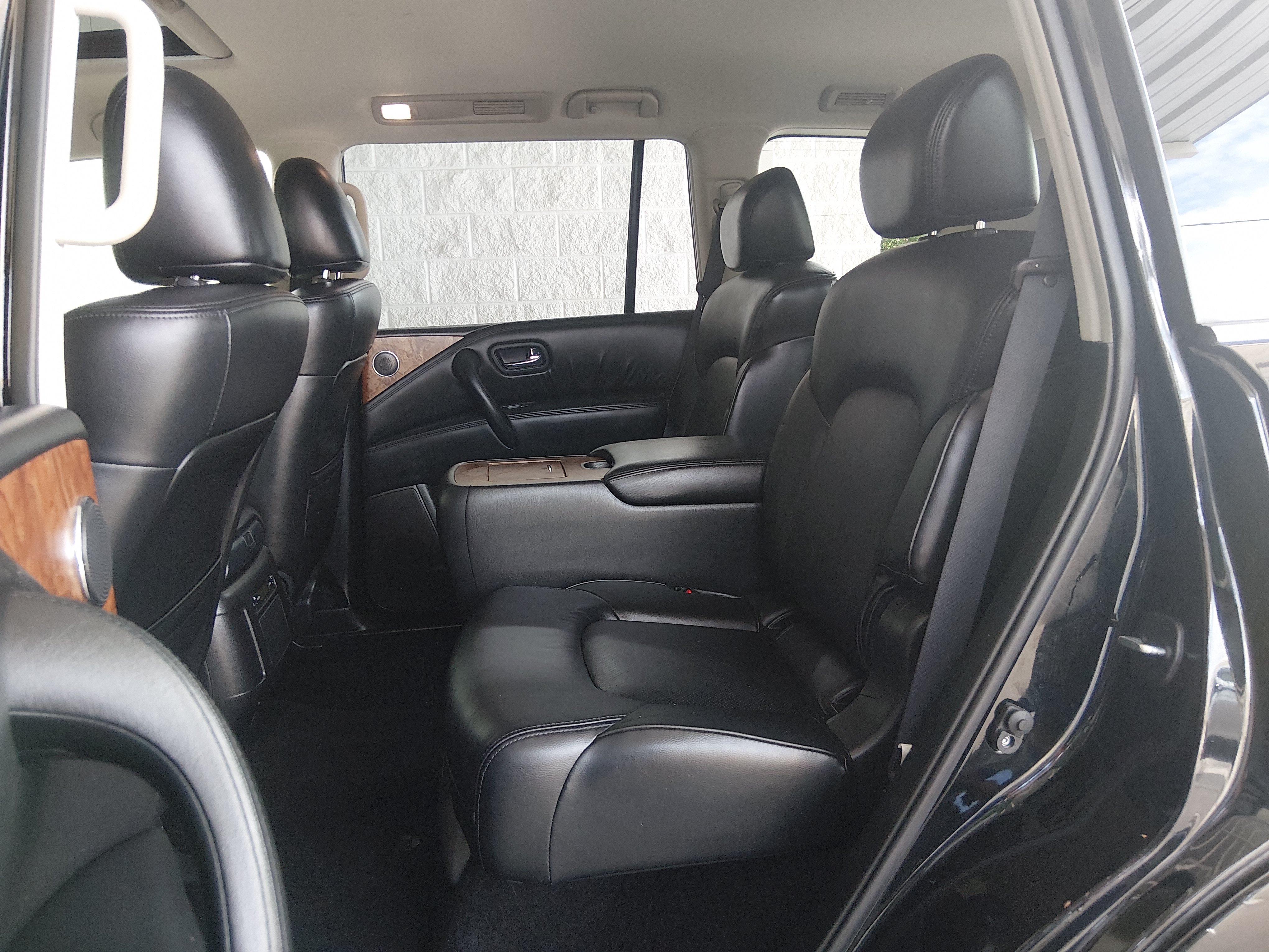 2024 Nissan Armada SL - Photo 16