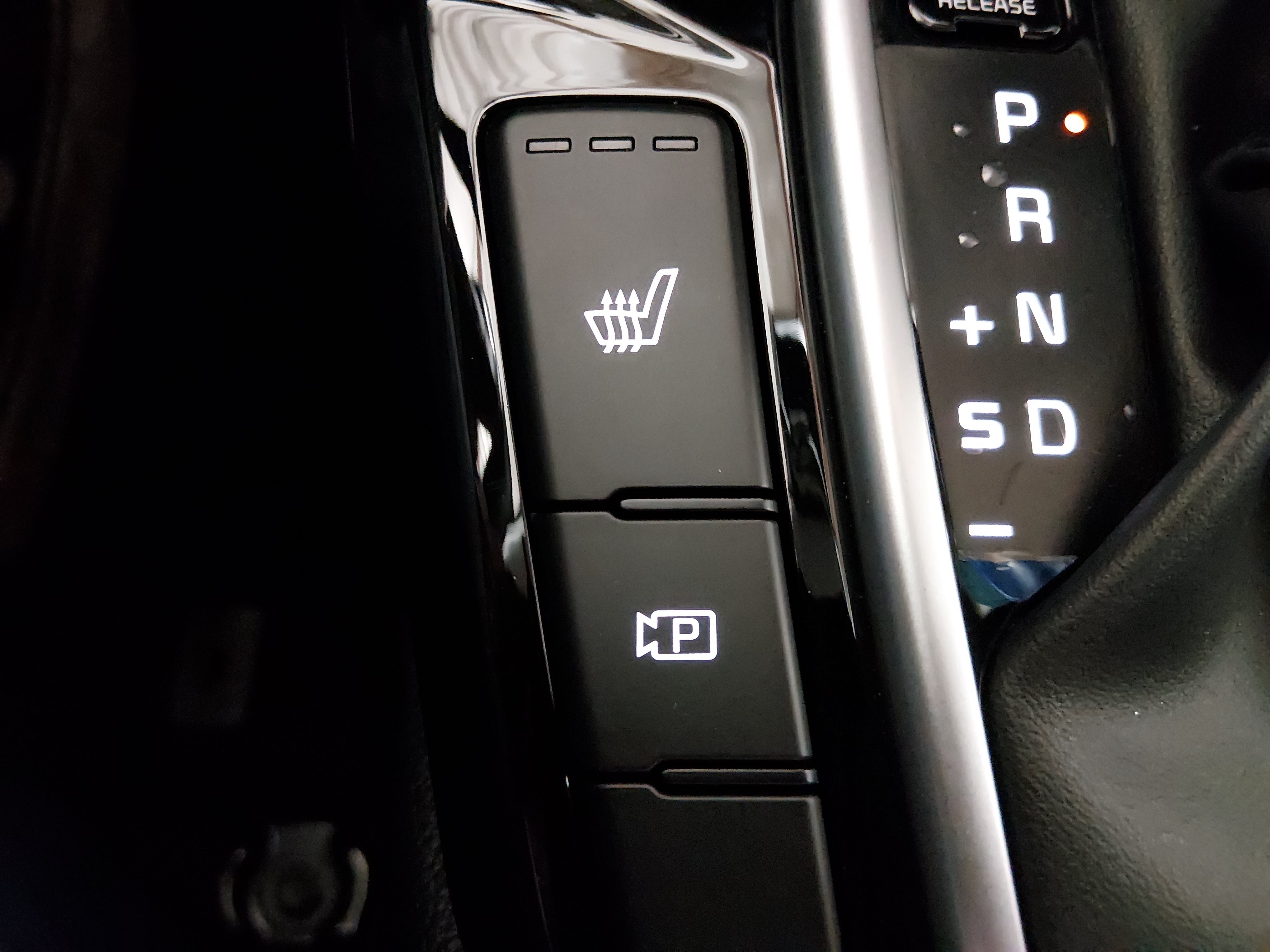 2025 Kia Seltos S - Photo 24