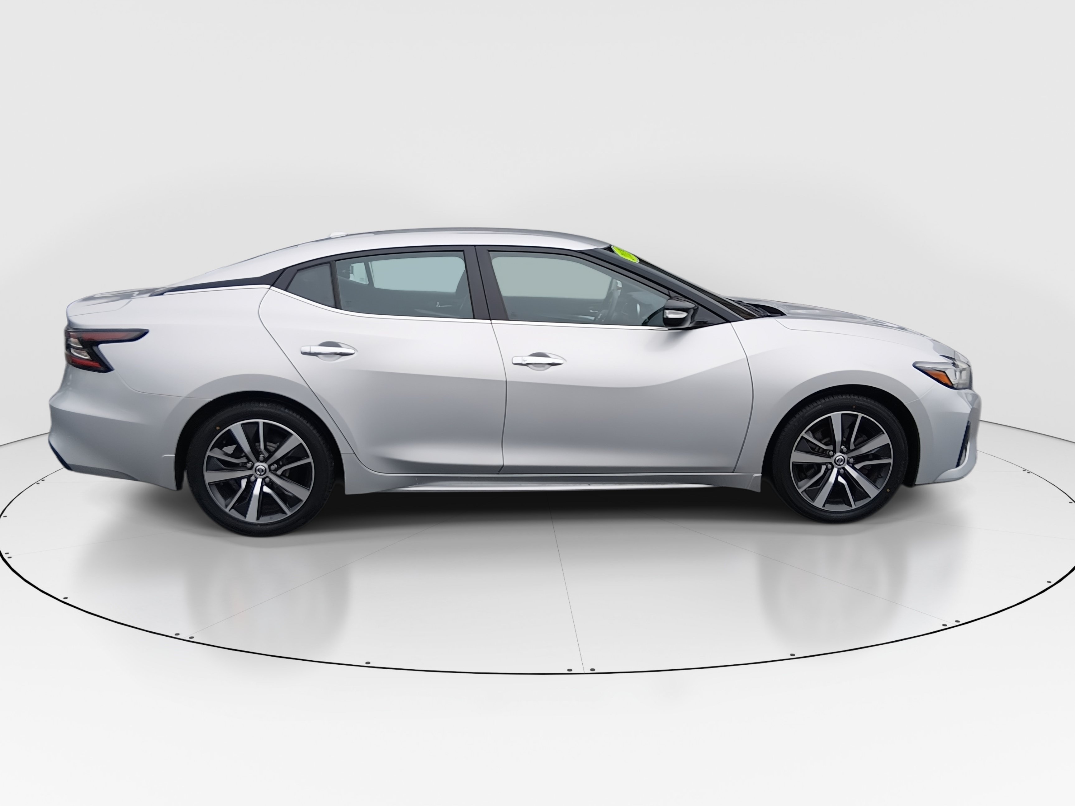 2019 Nissan Maxima SV - Photo 8