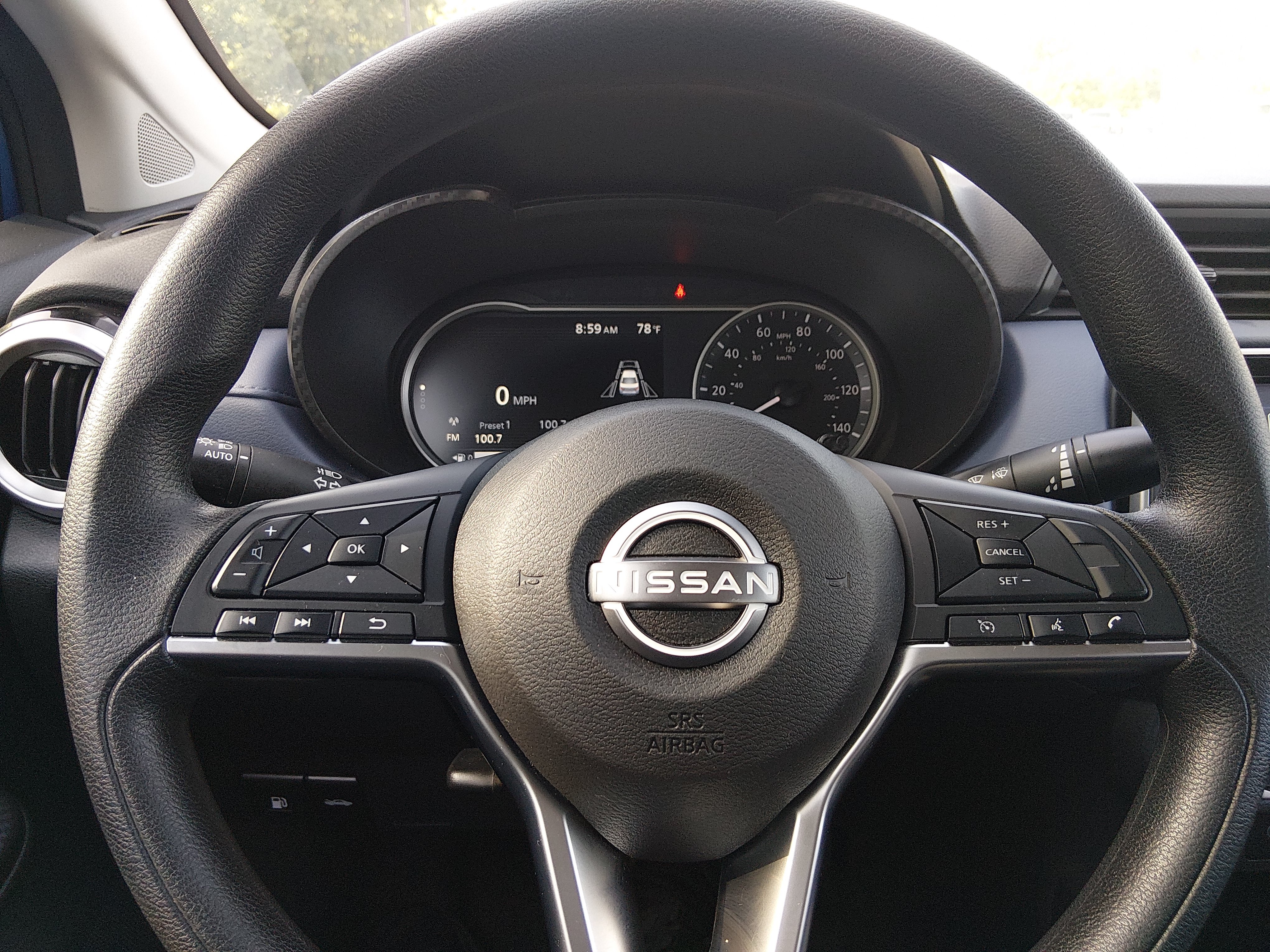 2024 Nissan Versa Sedan SV - Photo 13