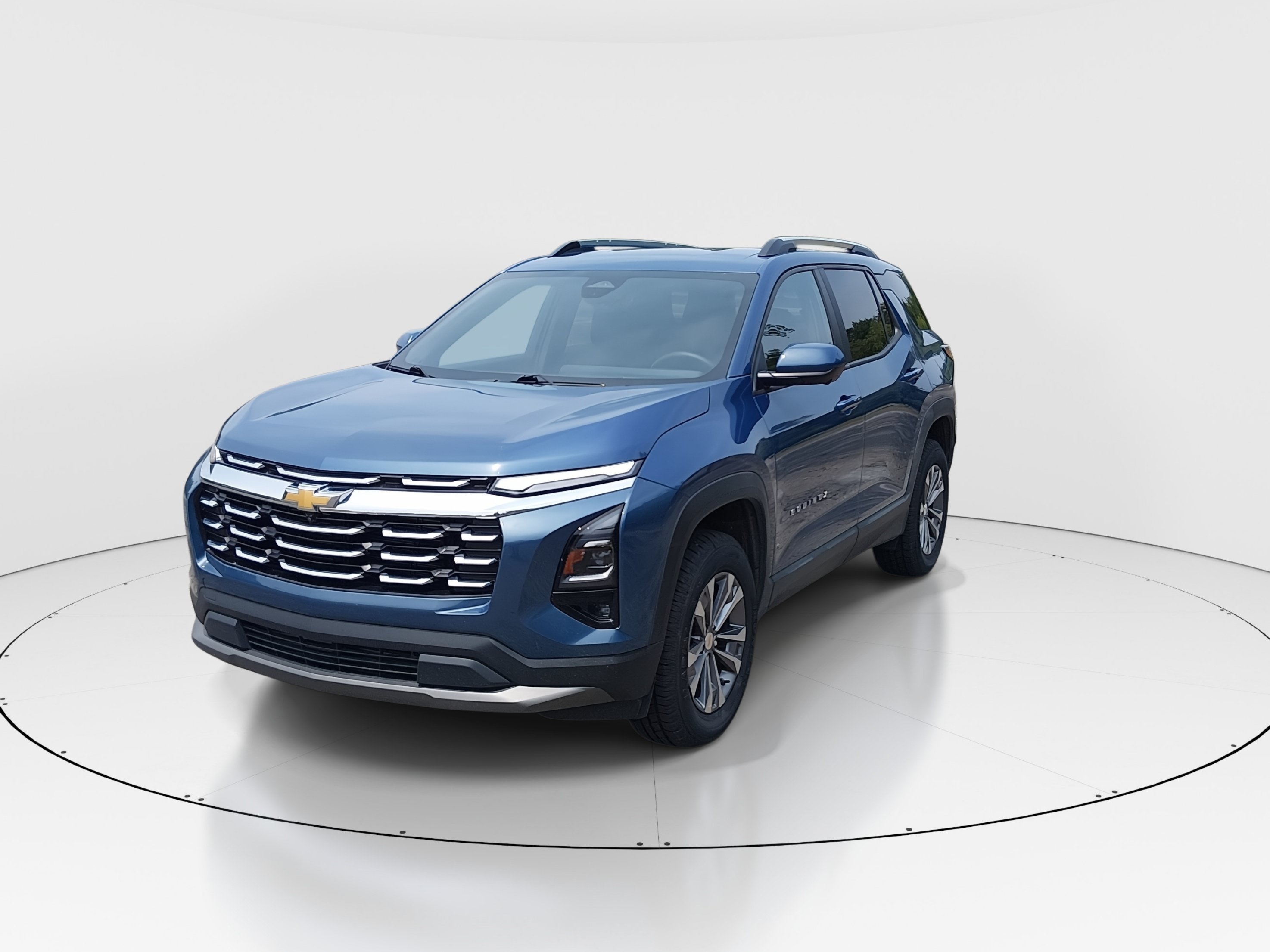 2025 Chevrolet Equinox LT - Photo 3