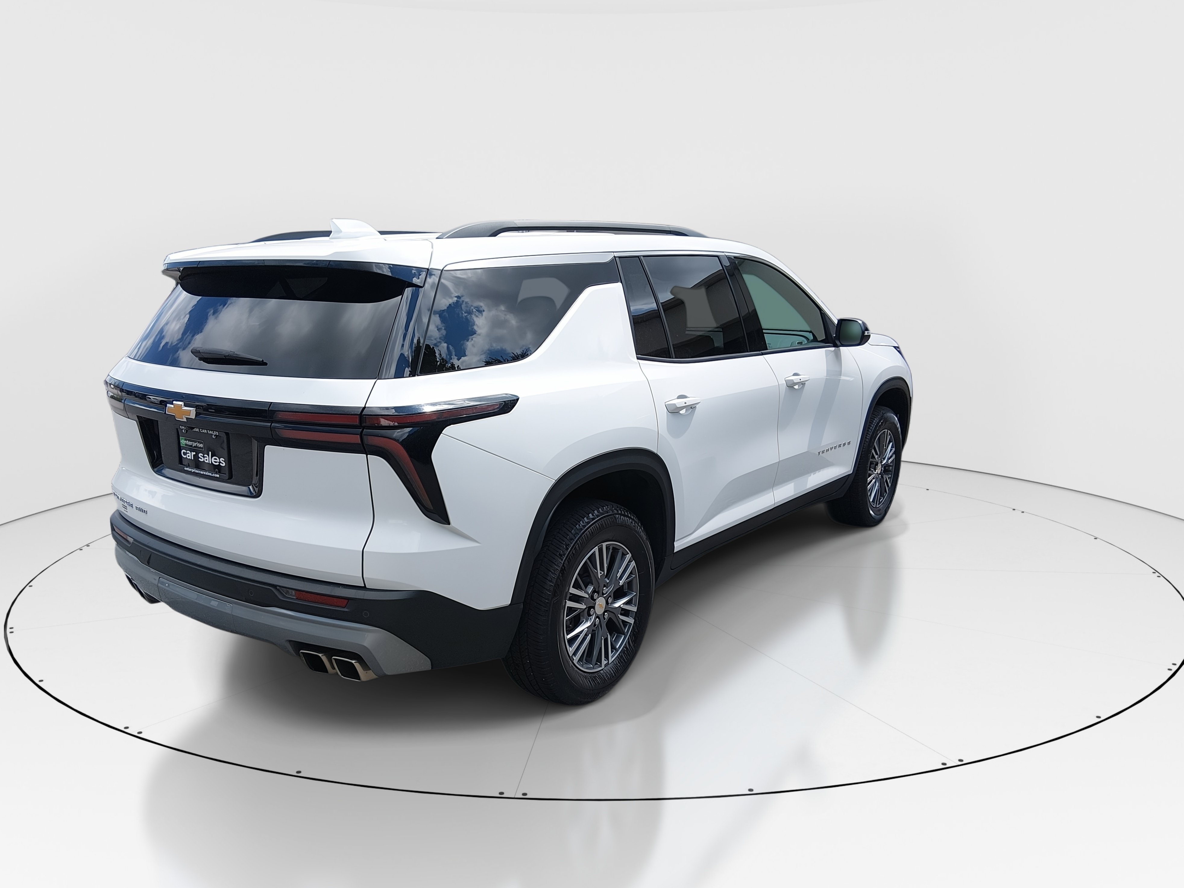 2025 Chevrolet Traverse LT - Photo 7