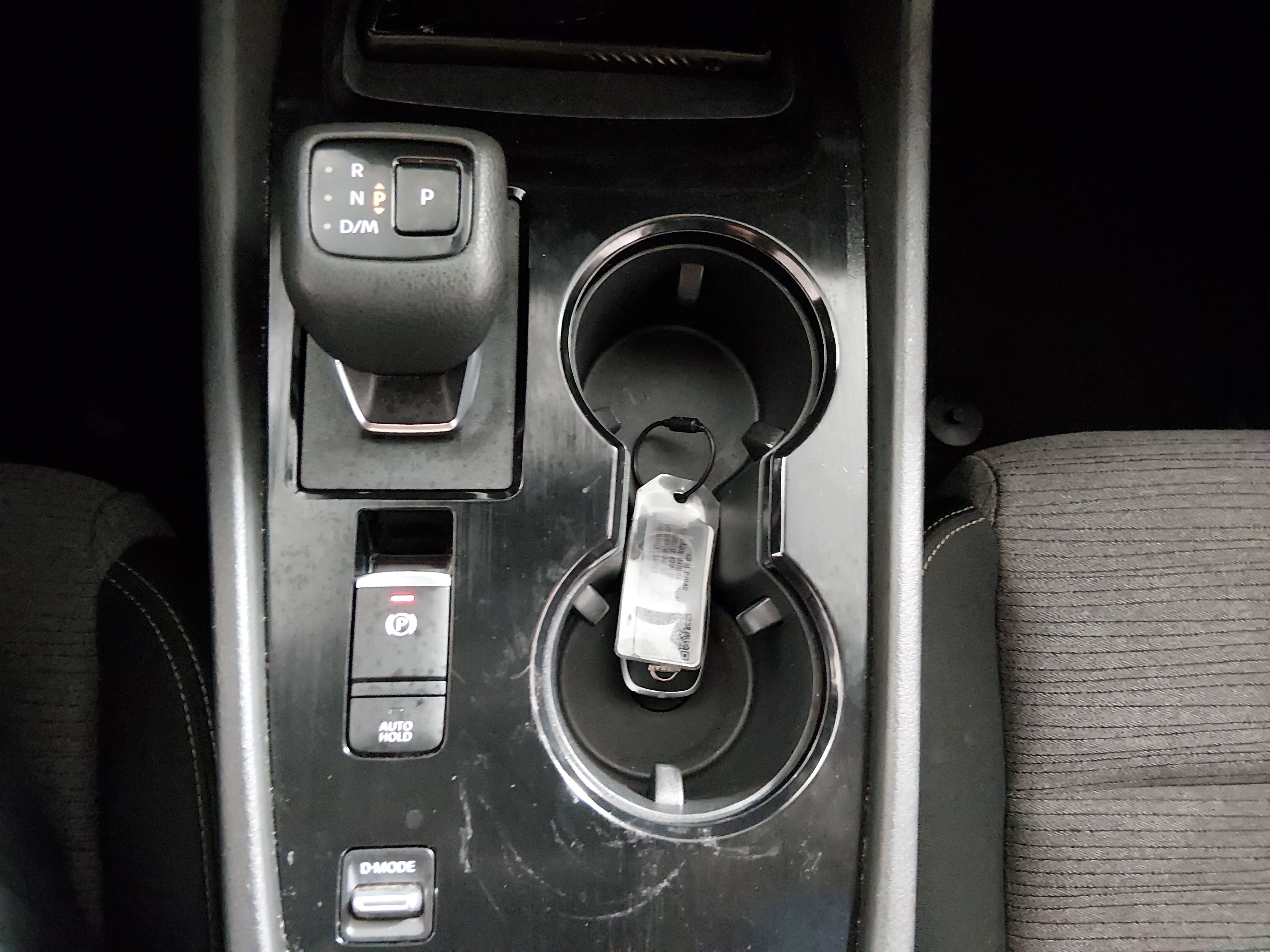 2023 Nissan Rogue SV - Photo 16
