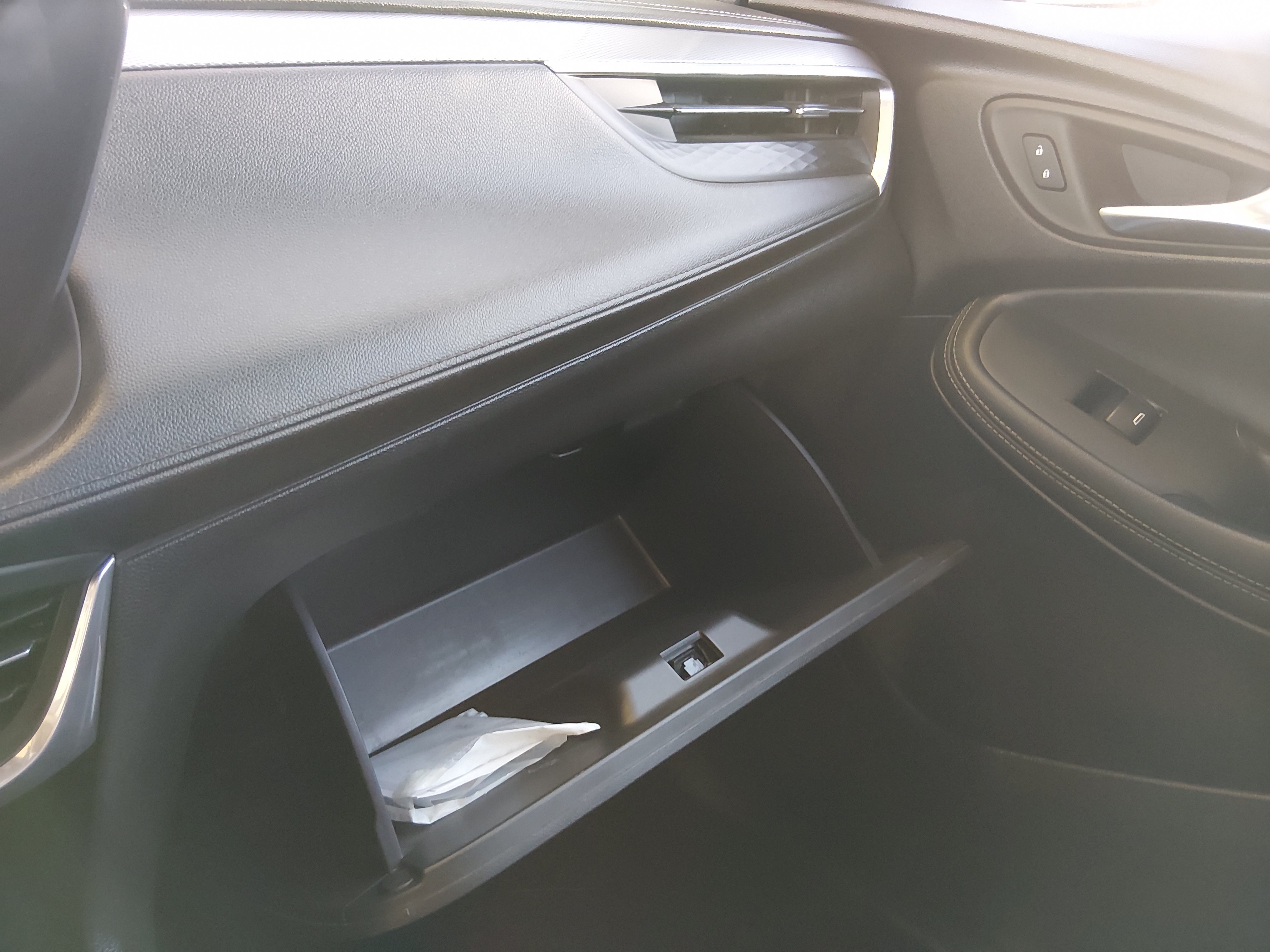2024 Buick Encore GX Sport Touring - Photo 16