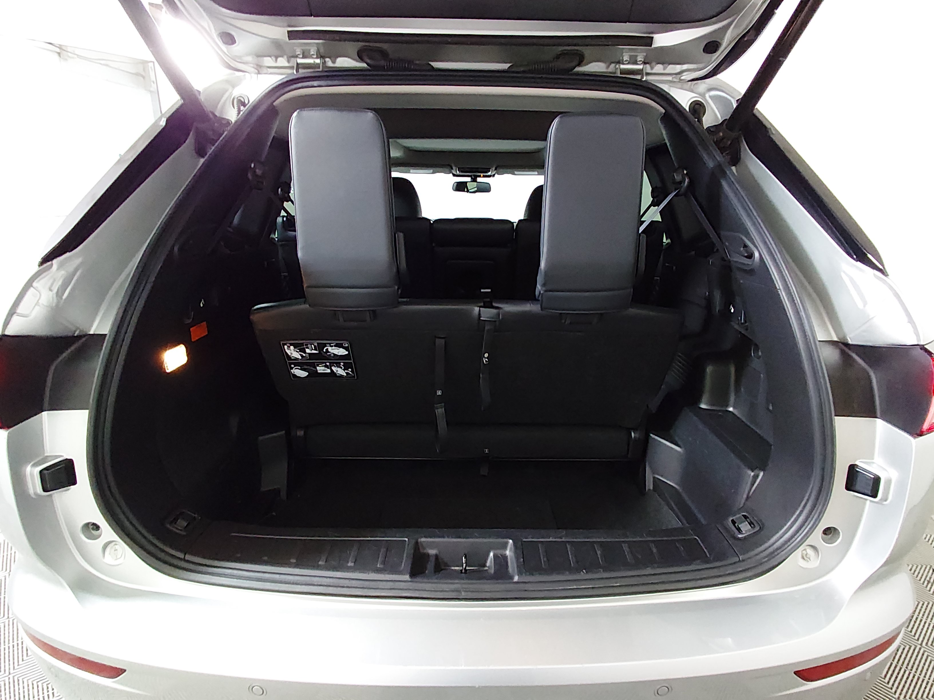 2024 Mitsubishi Outlander Plug-in Hybrid SEL - Photo 11