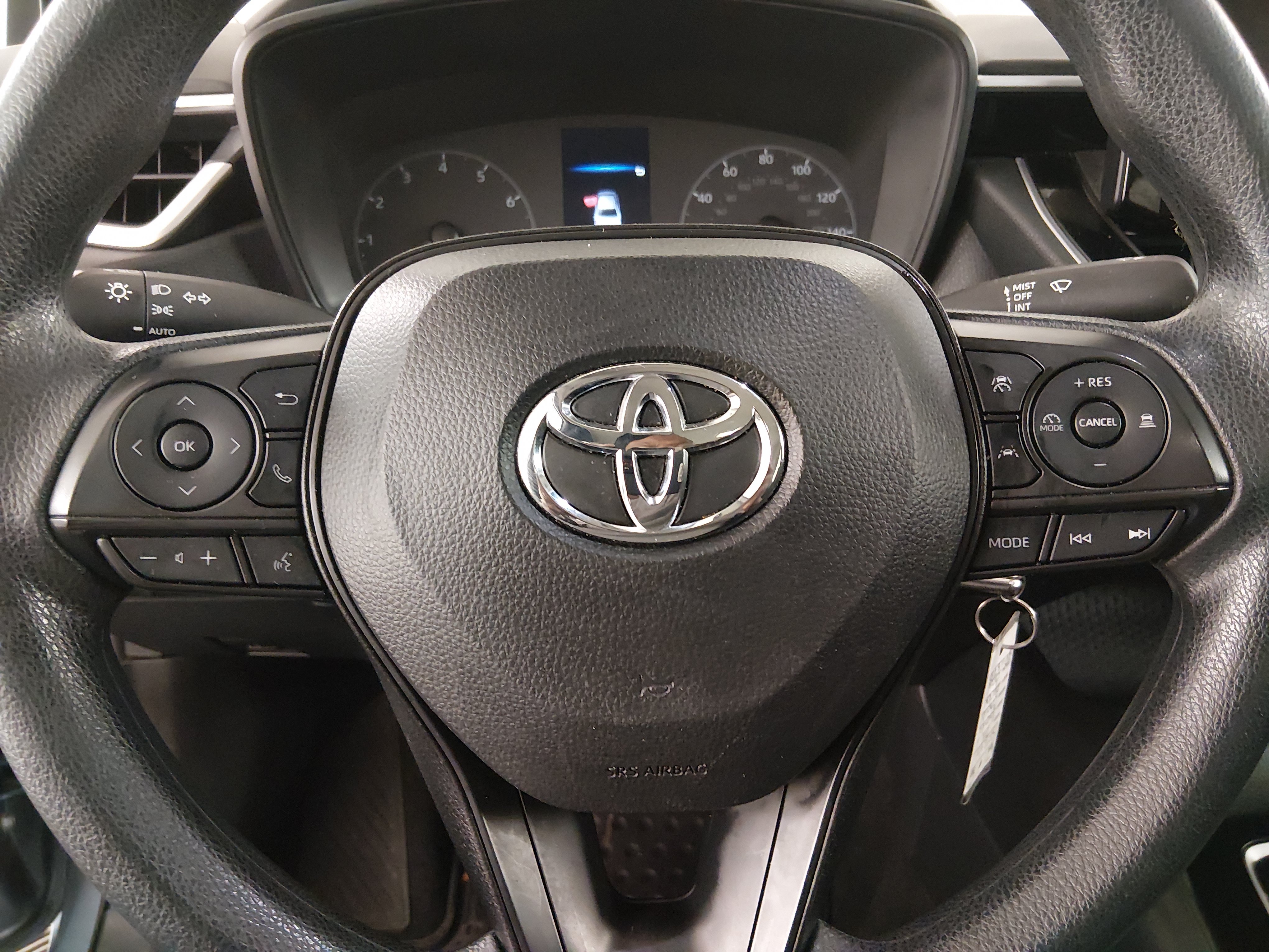2024 Toyota Corolla LE - Photo 12
