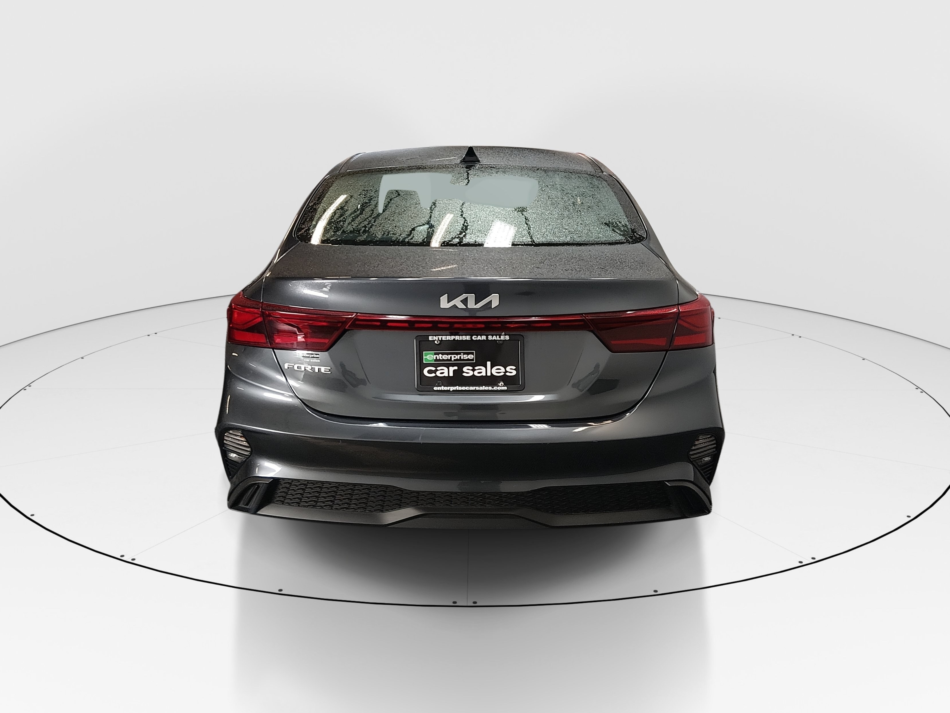 2024 Kia Forte LXS - Photo 6