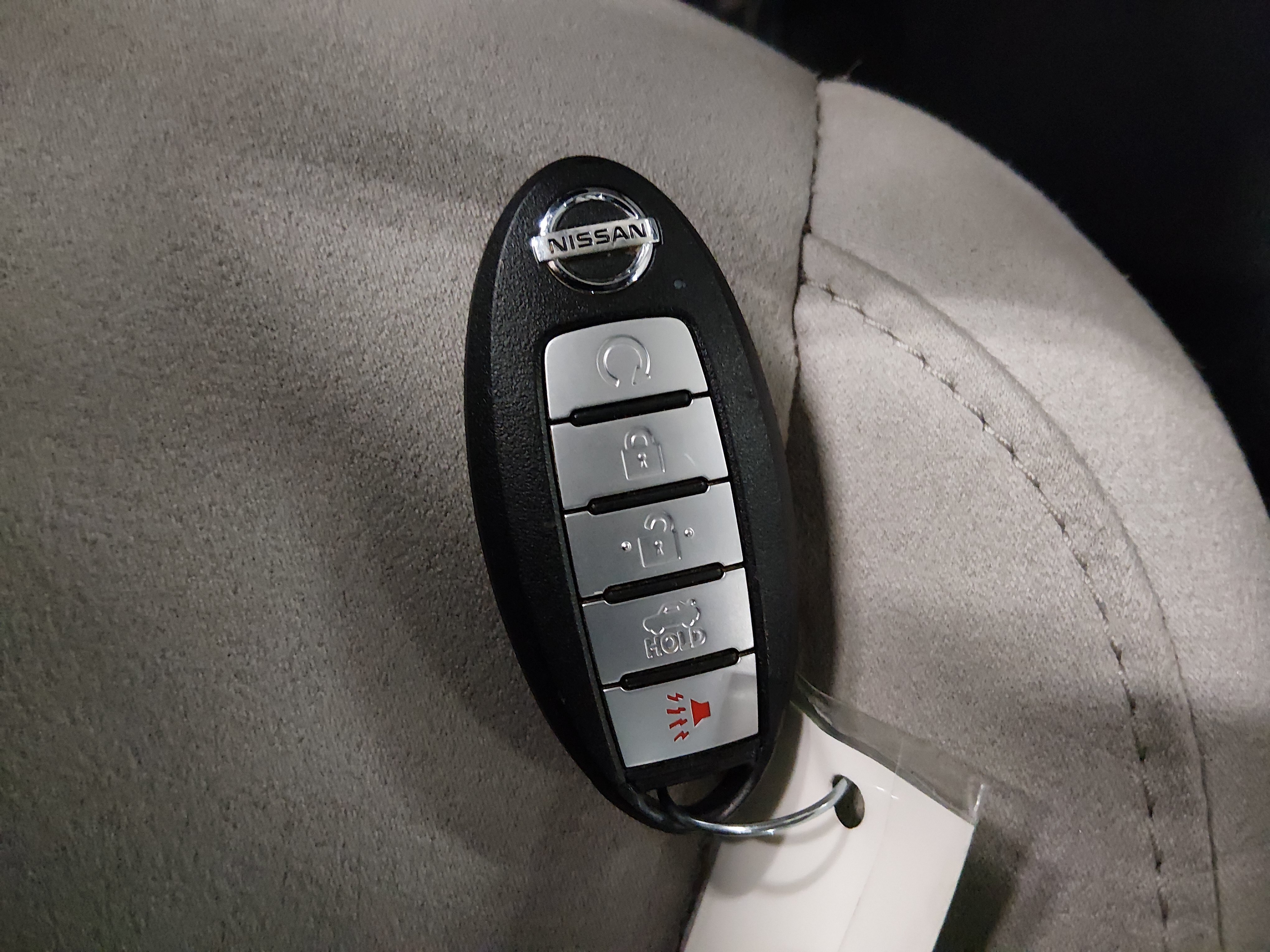 2025 Nissan Altima SV - Photo 15