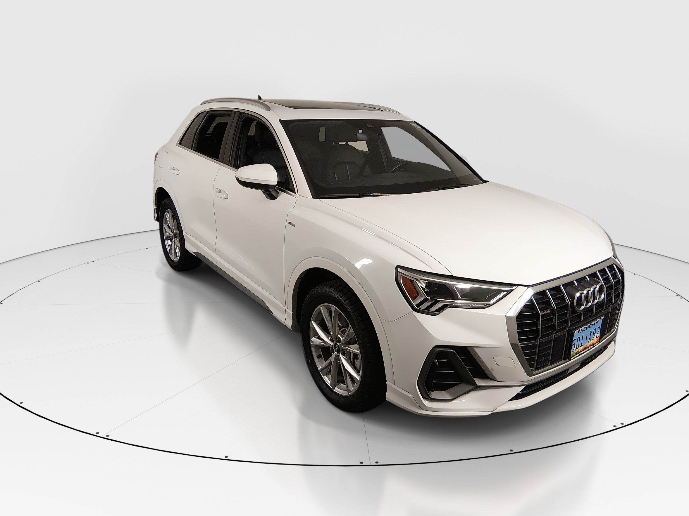 2023 Audi Q3