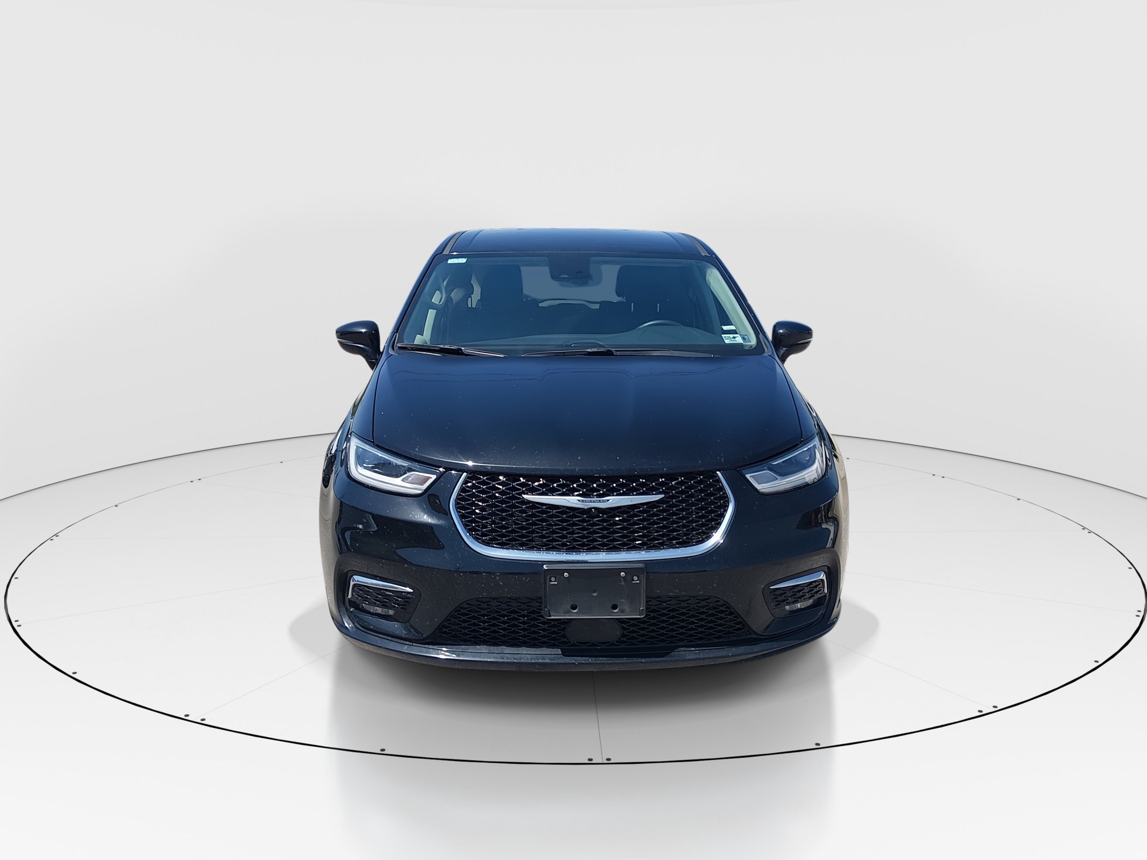 2024 Chrysler Pacifica PHEV Select - Photo 2