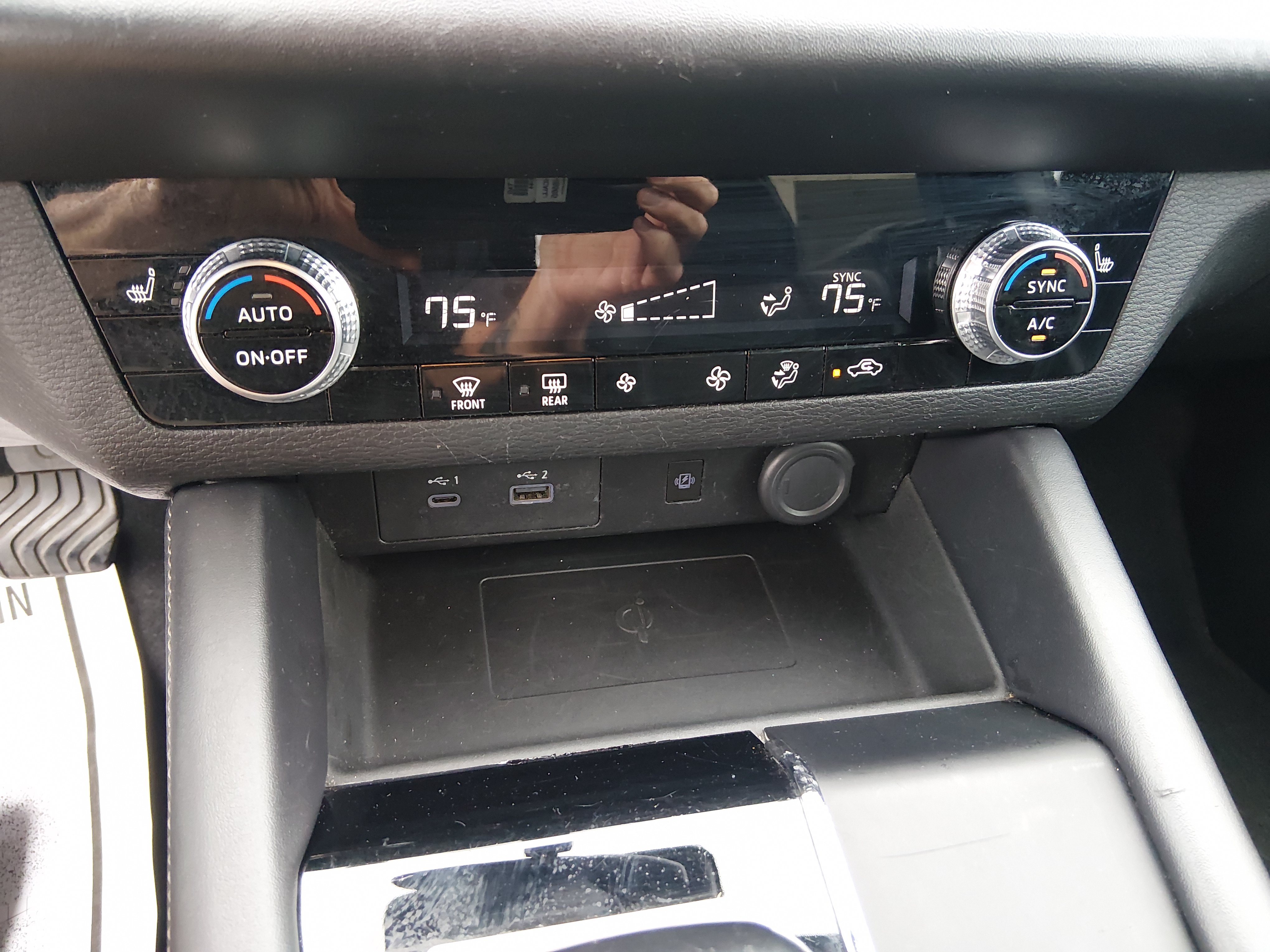 2024 Mitsubishi Outlander SE - Photo 18