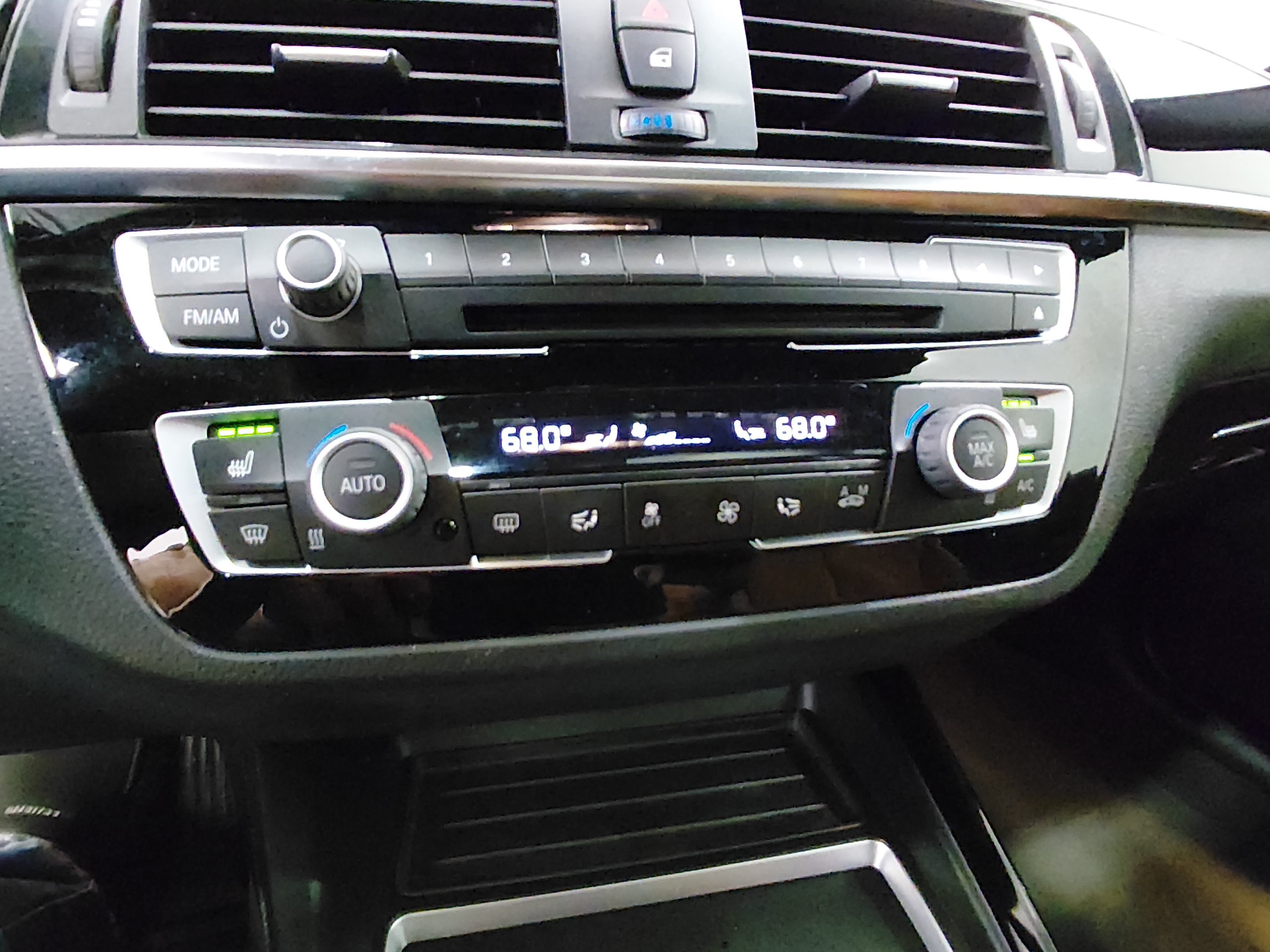 2018 BMW 2 Series 230i - Photo 18