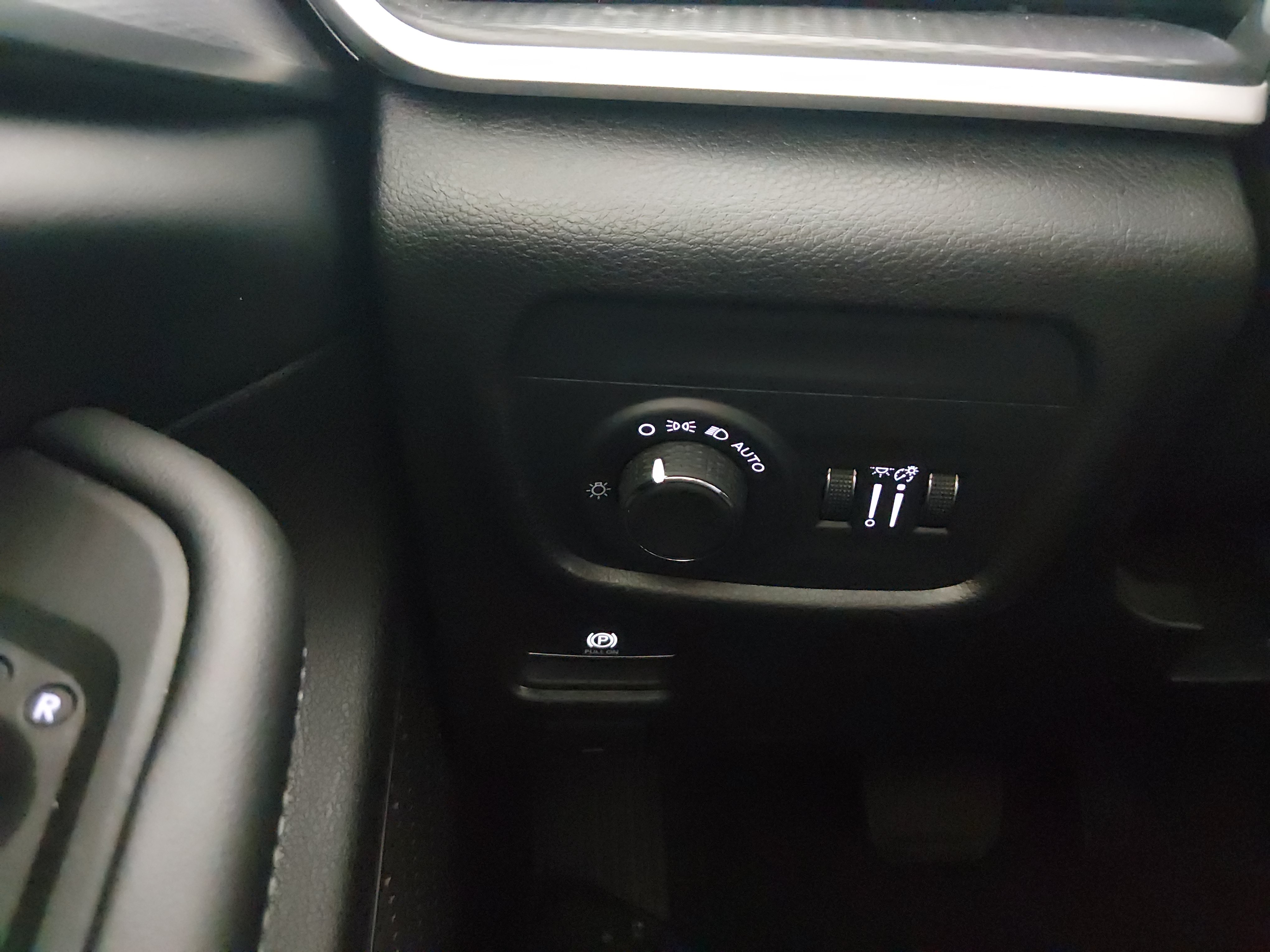 2023 Jeep Grand Cherokee L Laredo - Photo 13