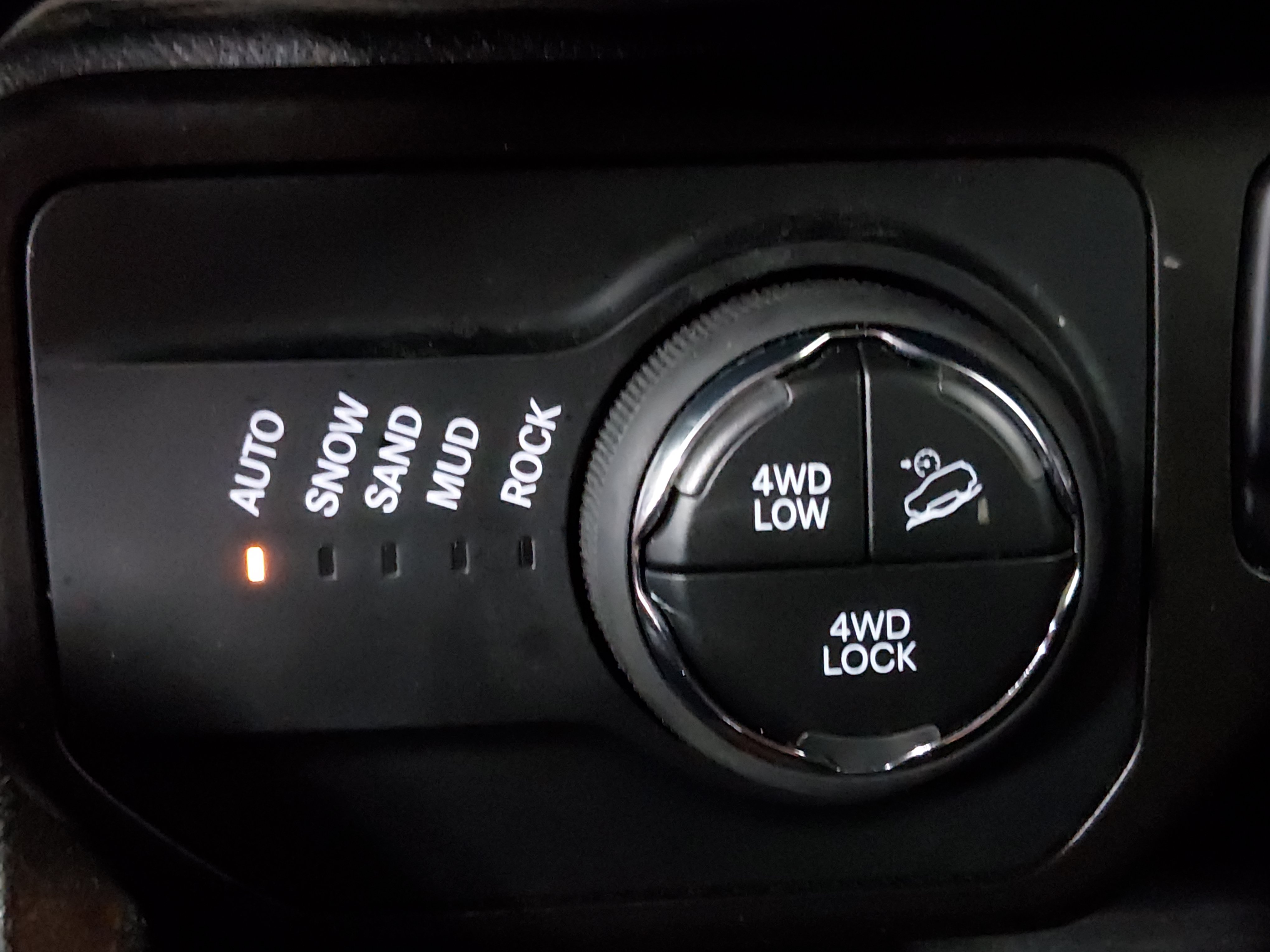 2023 Jeep Renegade Trailhawk - Photo 18
