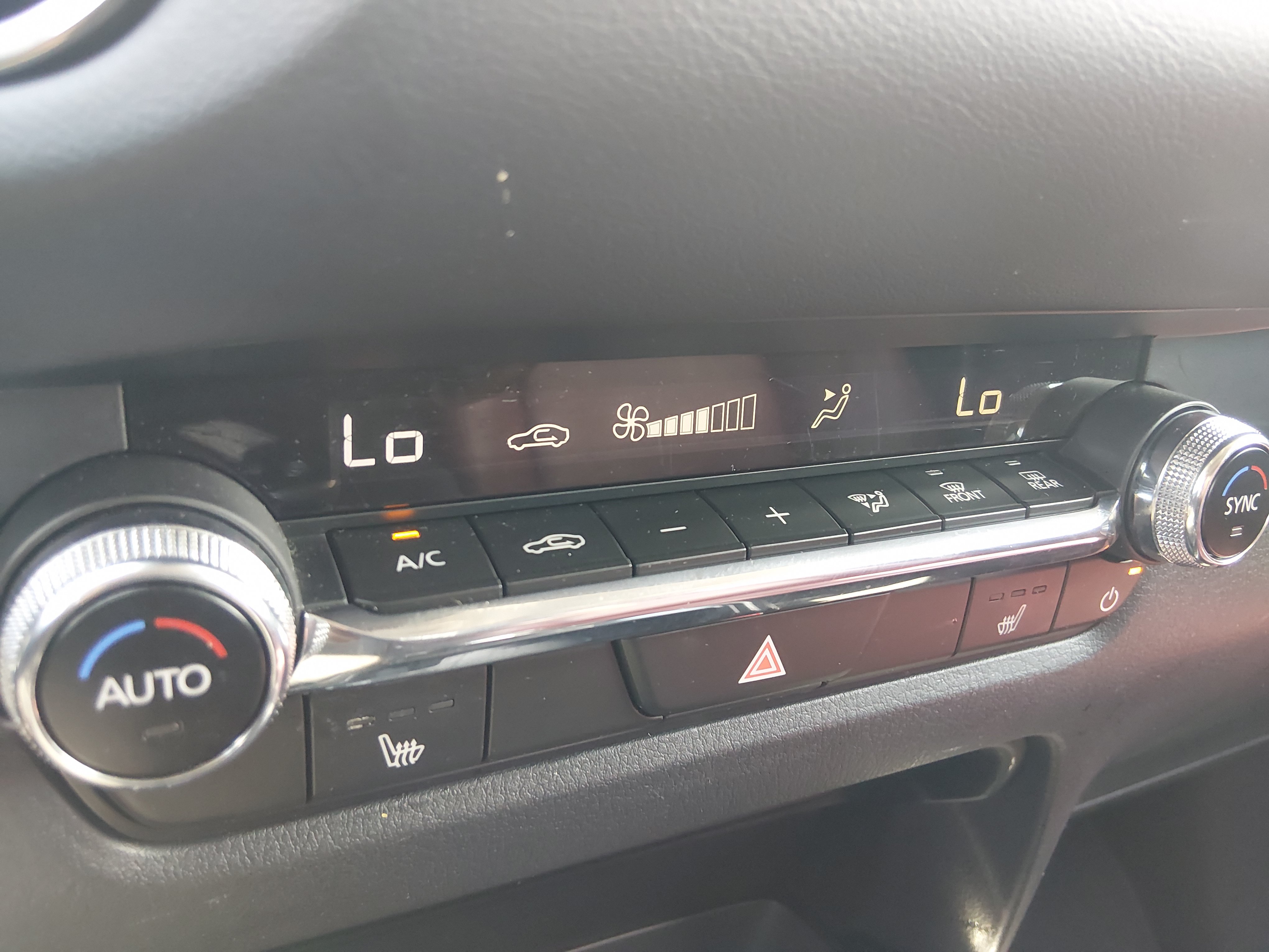 2025 Mazda CX-30 Preferred - Photo 17