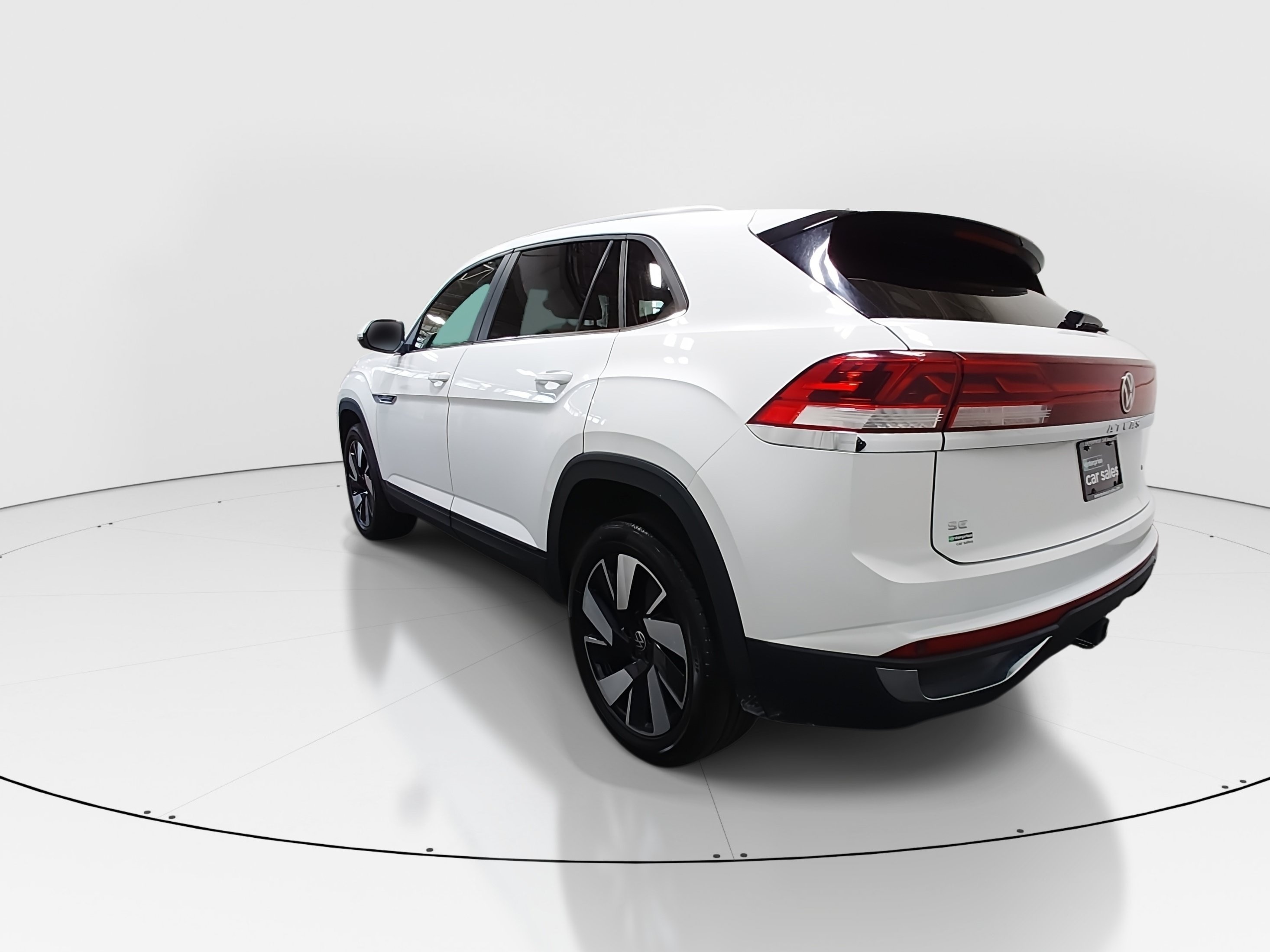 2024 Volkswagen Atlas Cross Sport SE w/Tech - Photo 5
