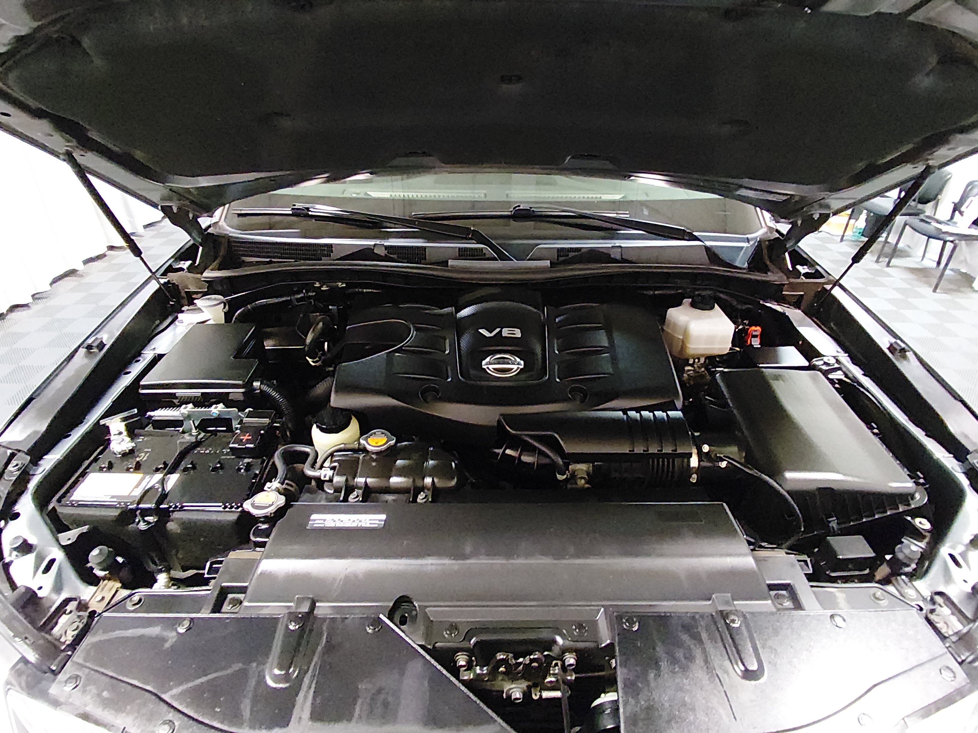 2024 Nissan Armada SV - Photo 9
