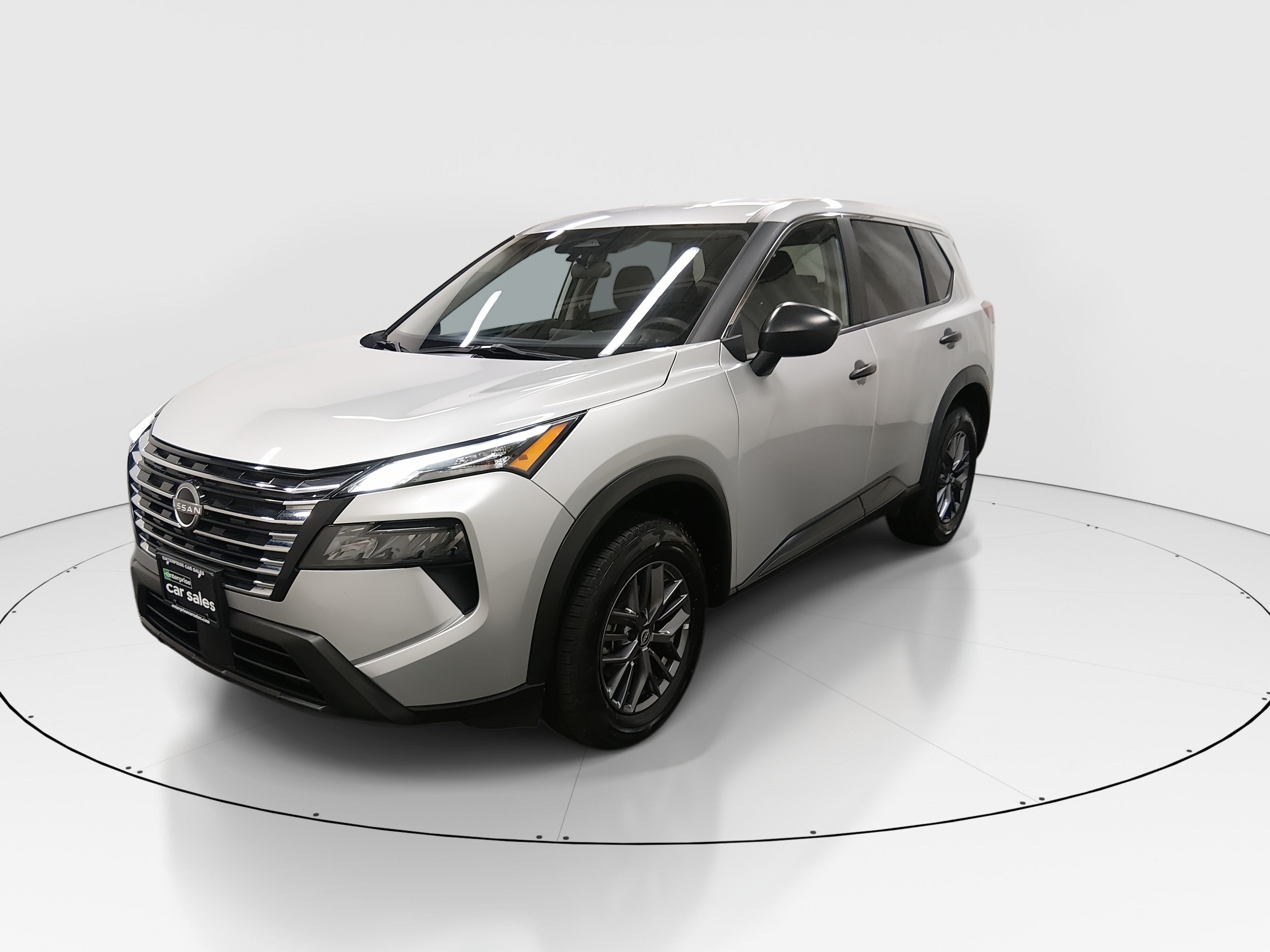 2024 Nissan Rogue S - Photo 3