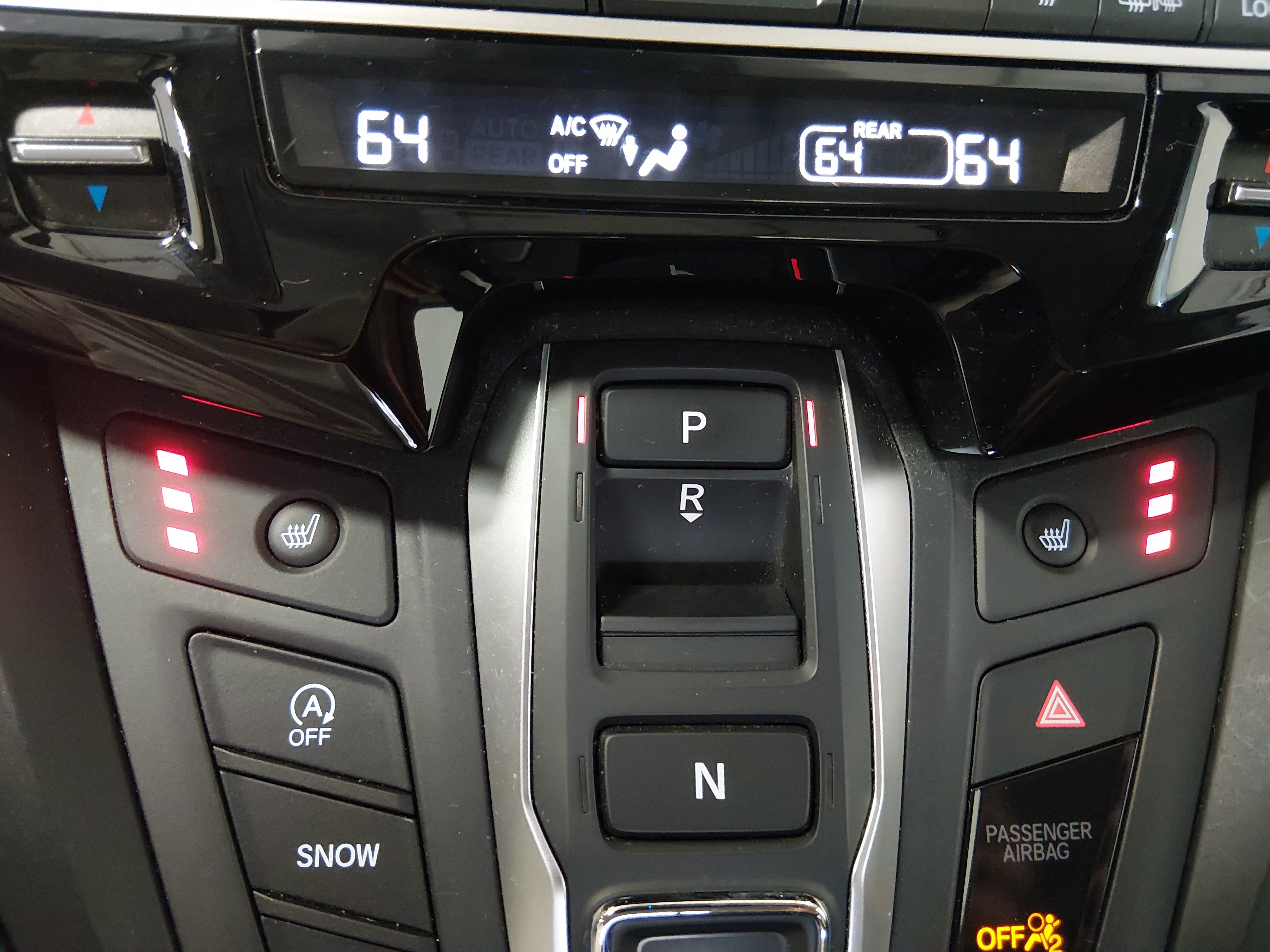 2025 Honda Odyssey EX-L - Photo 18