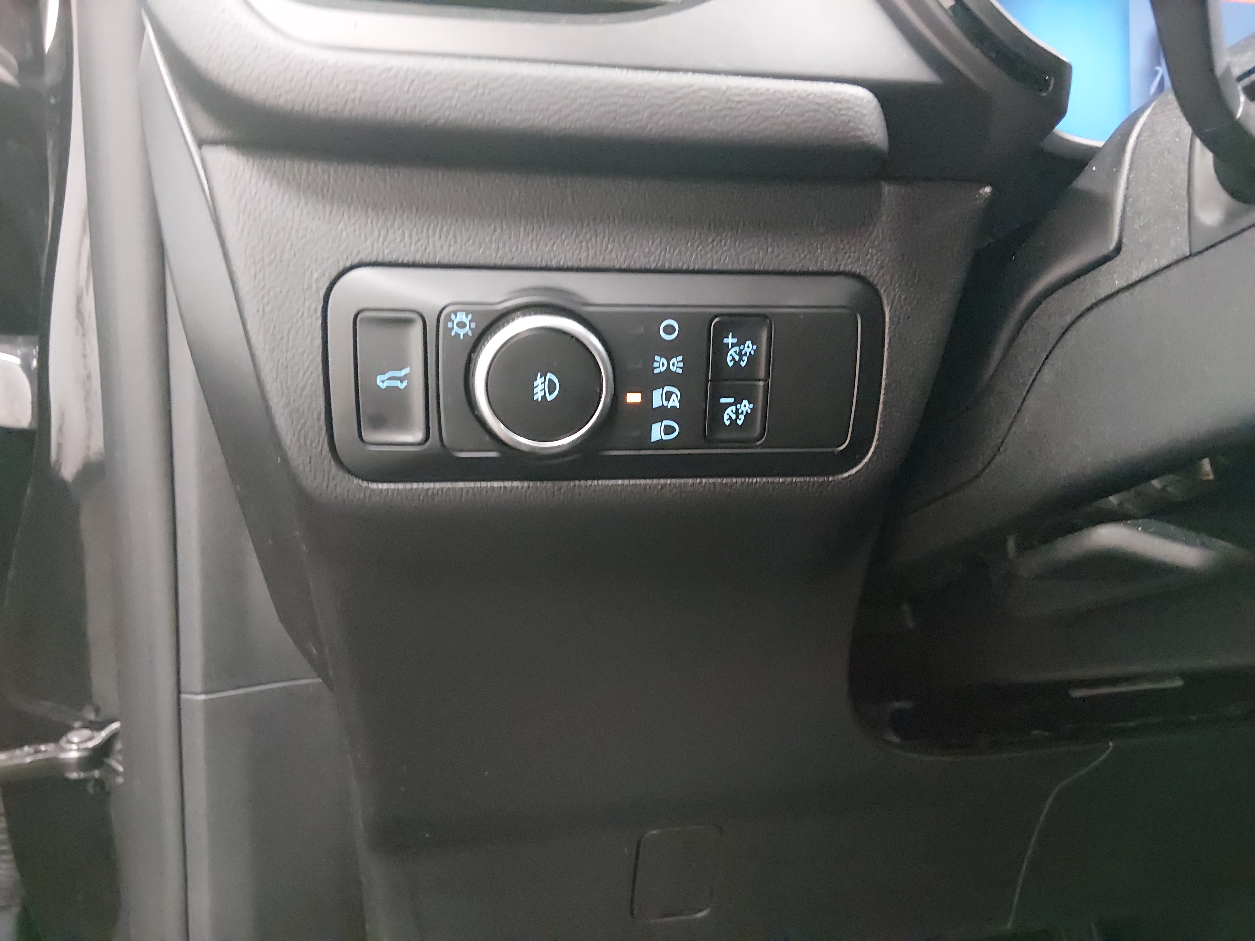 2025 Ford Escape ST-Line Select - Photo 13